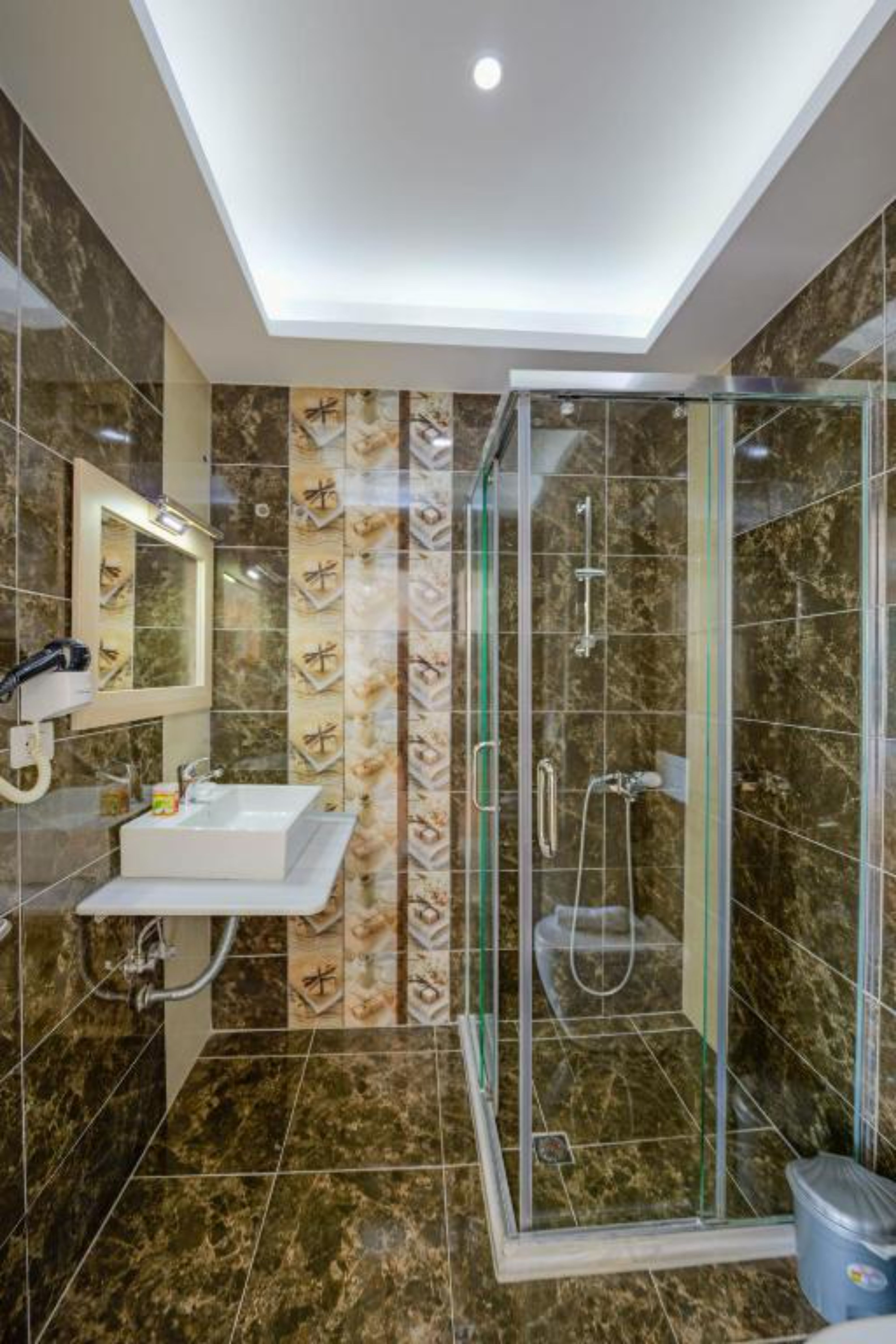 Quadruple Sea View with Air Conditioning