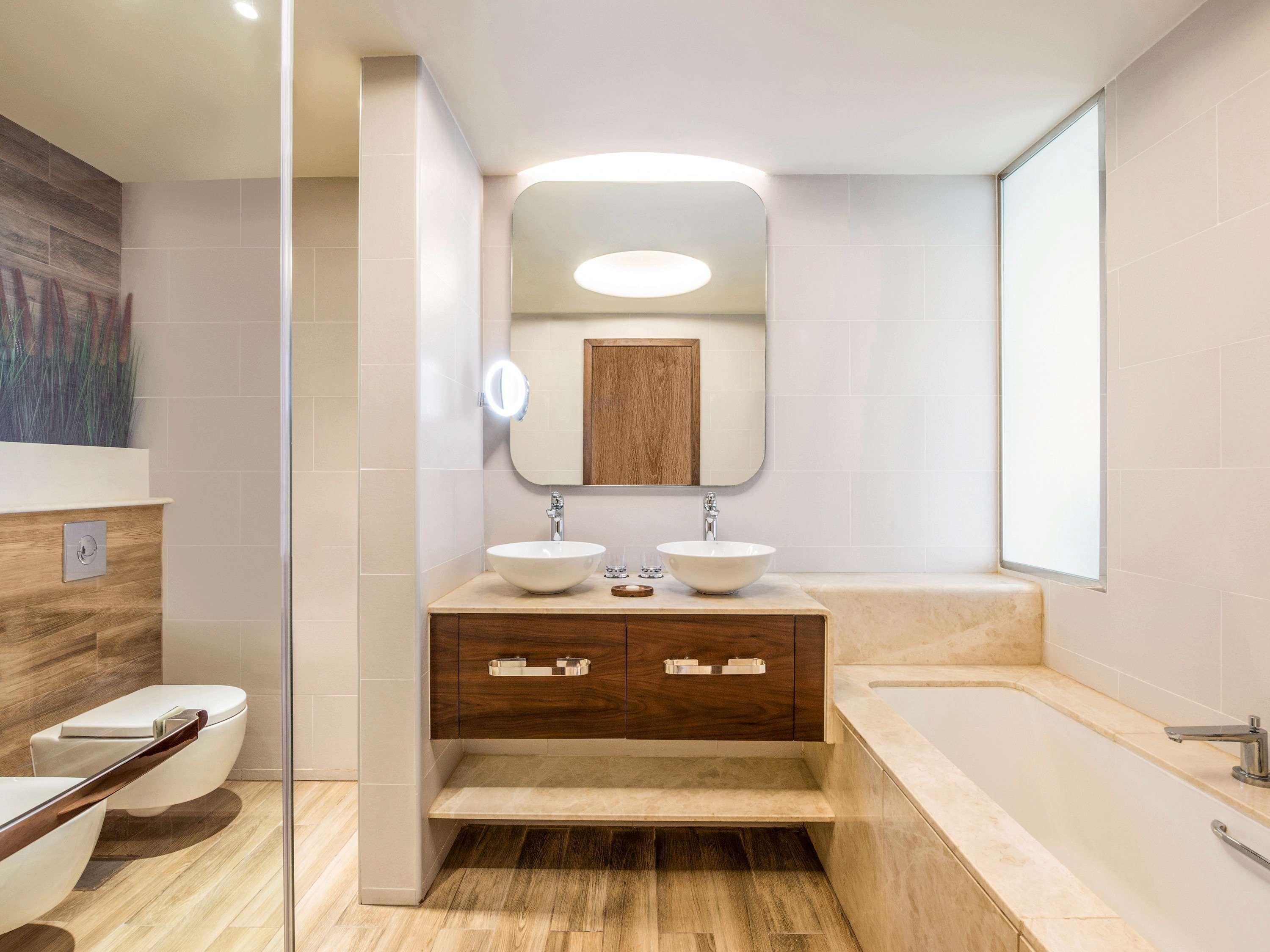 Suite Executive King Bed