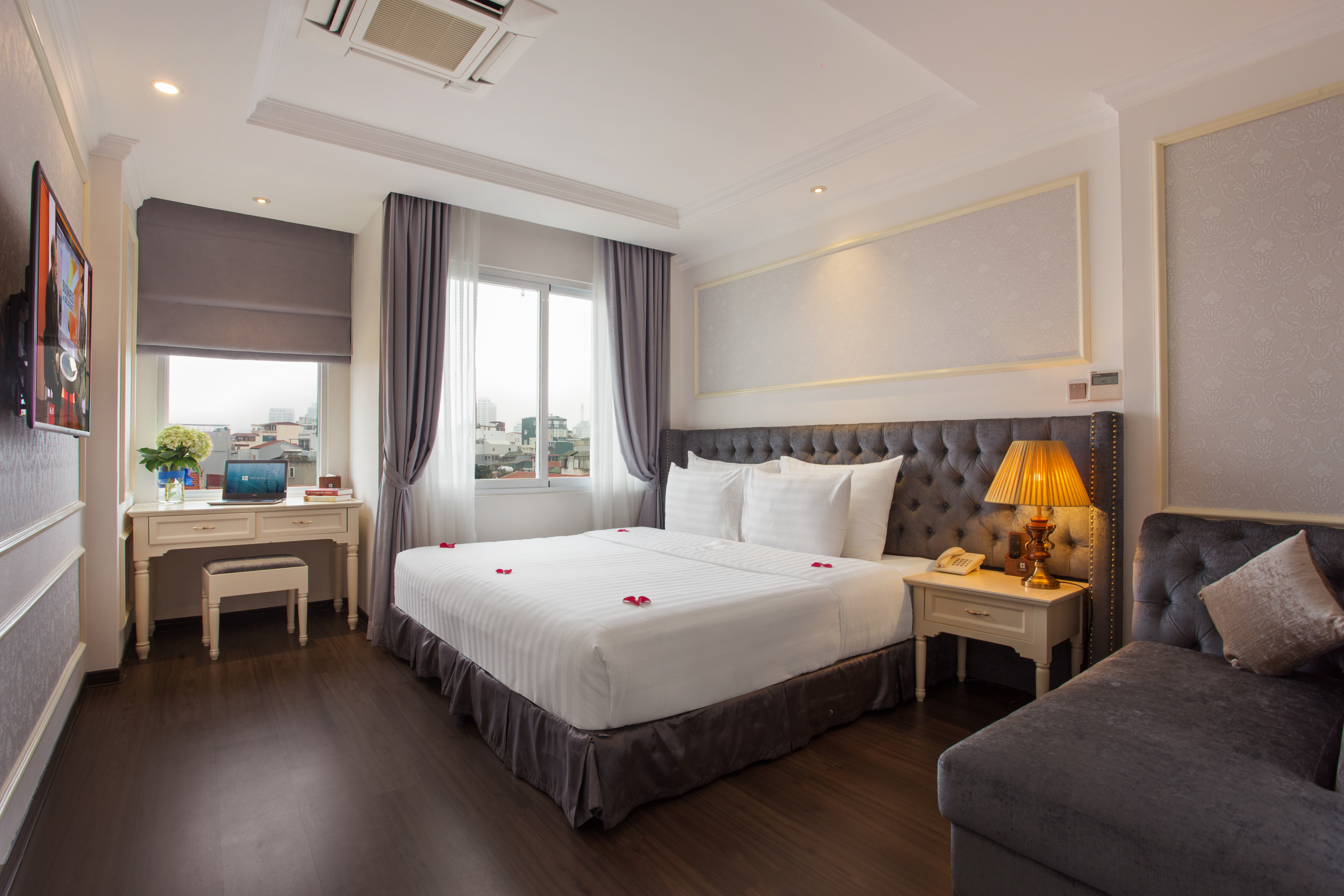 Double or Twin Deluxe