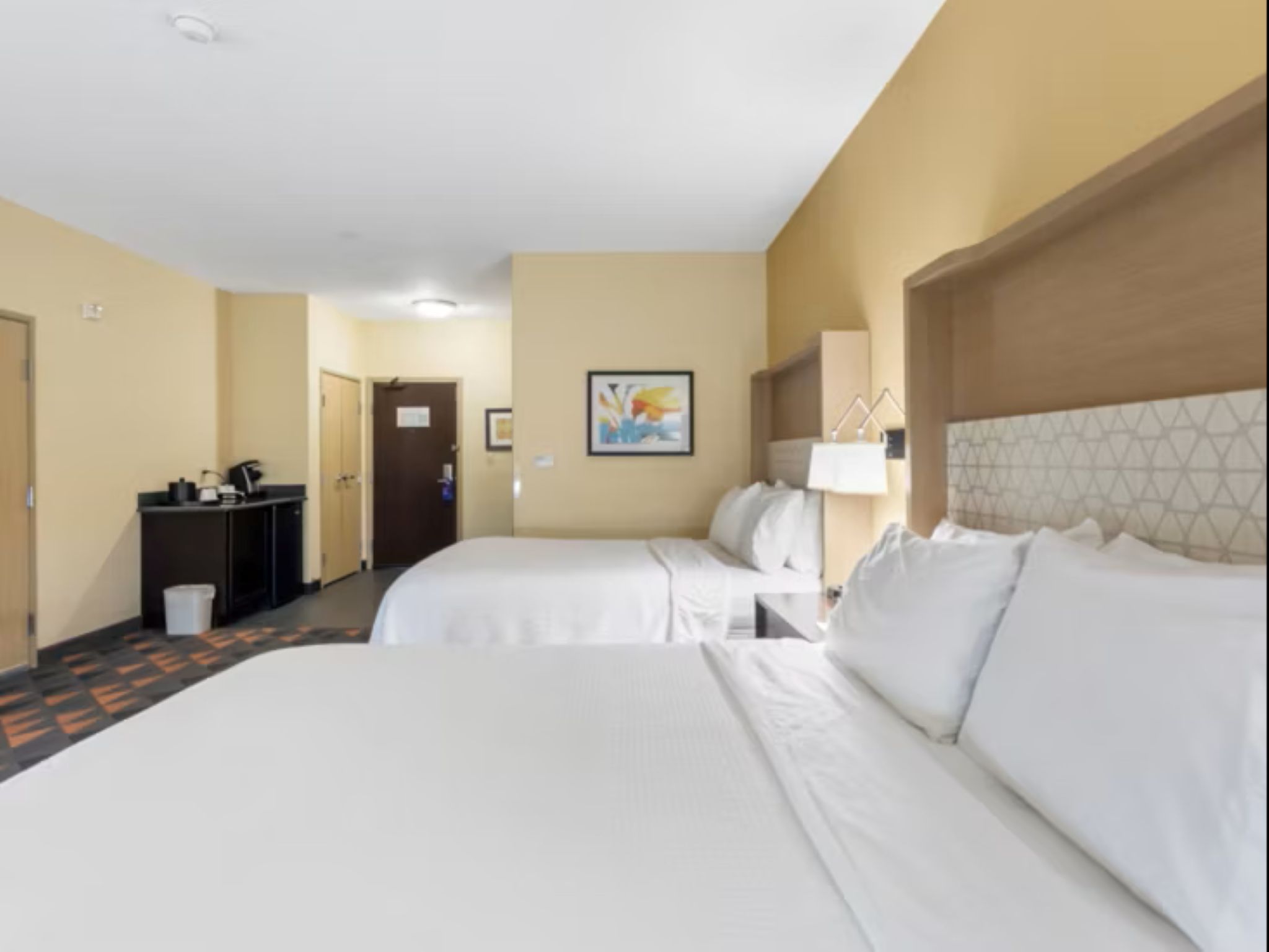 Room Accessible-two Queen Beds