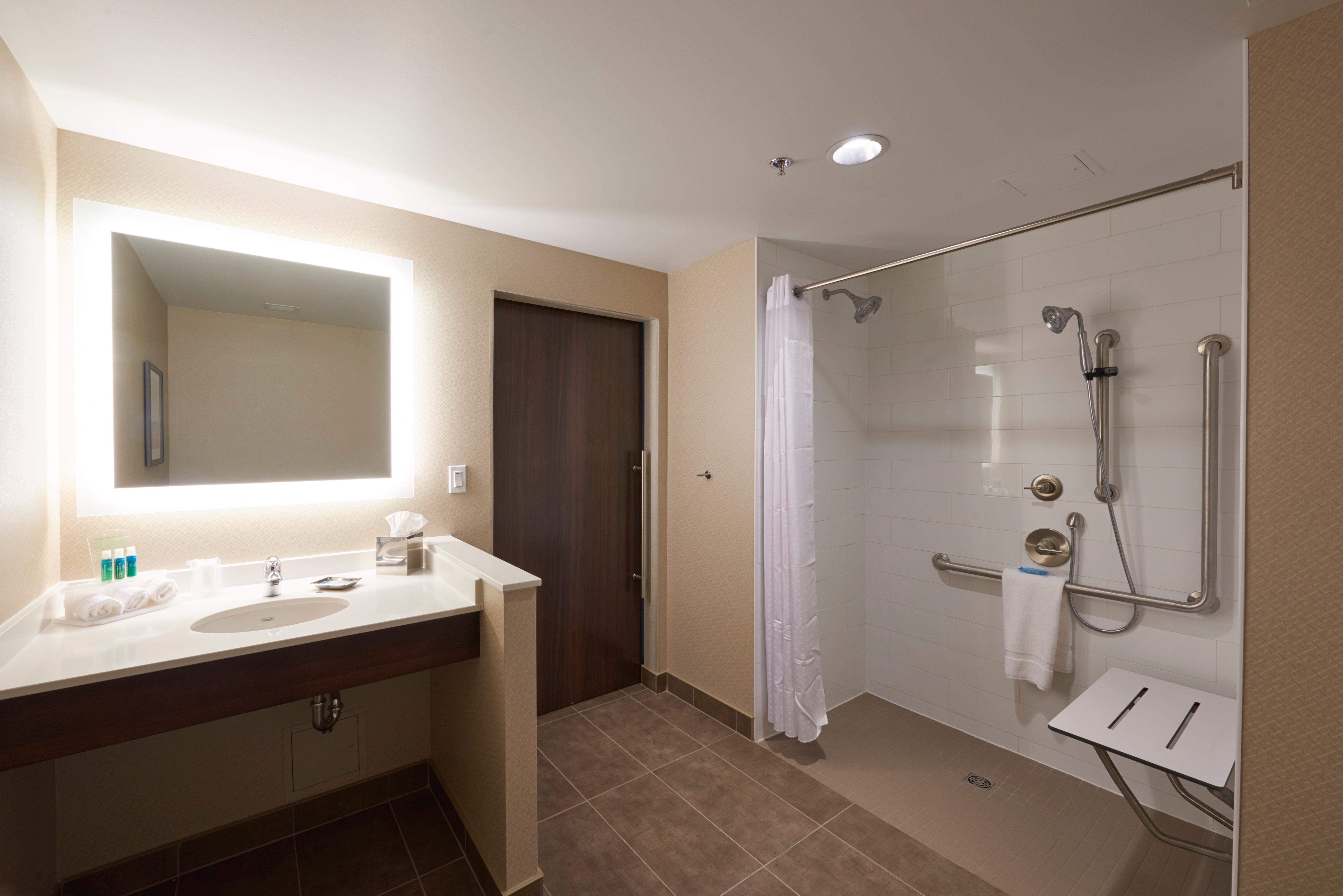 Double Accessible King Size Bed