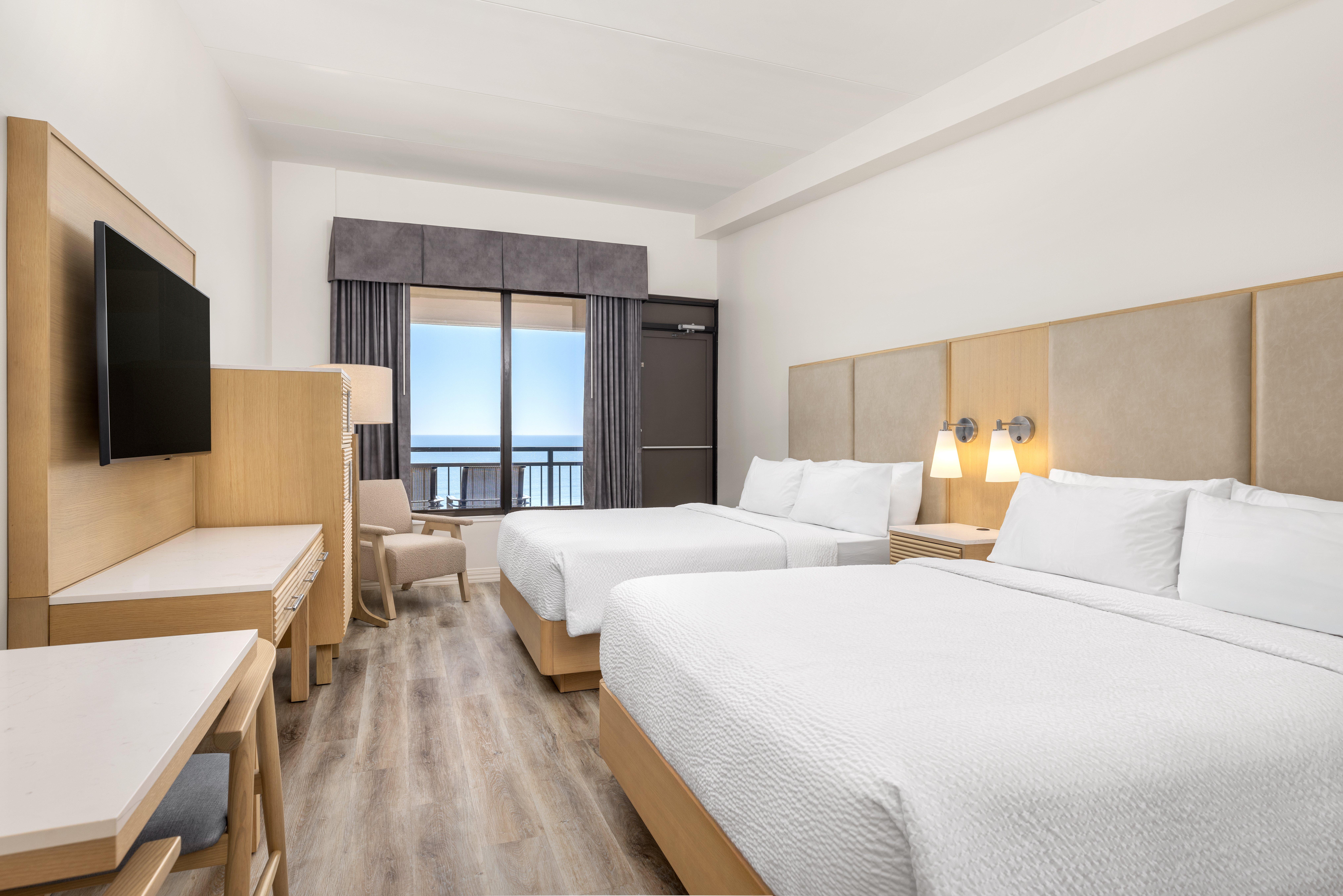 Double Two Queen Beds Premium