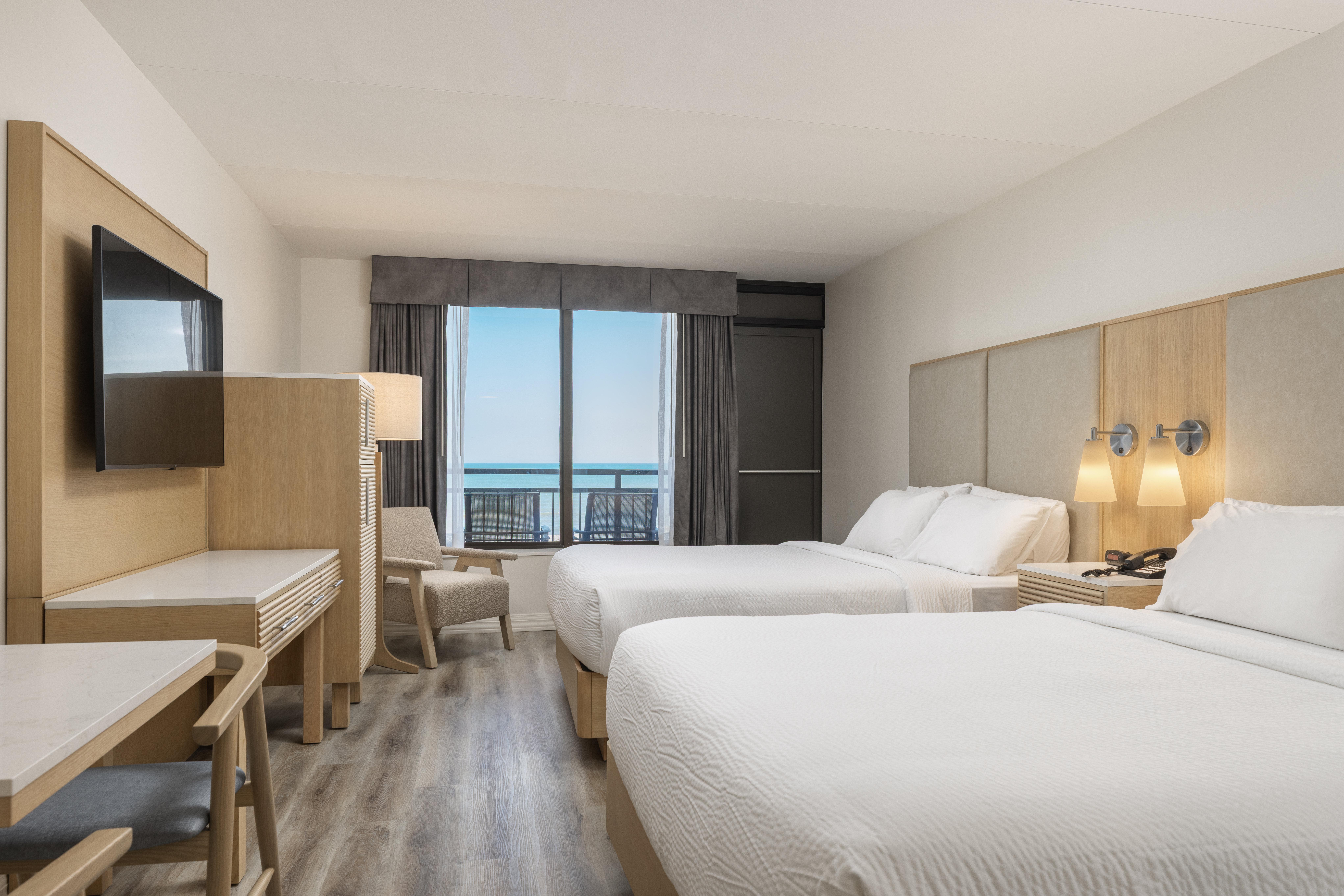 Double Two Queen Beds Premium