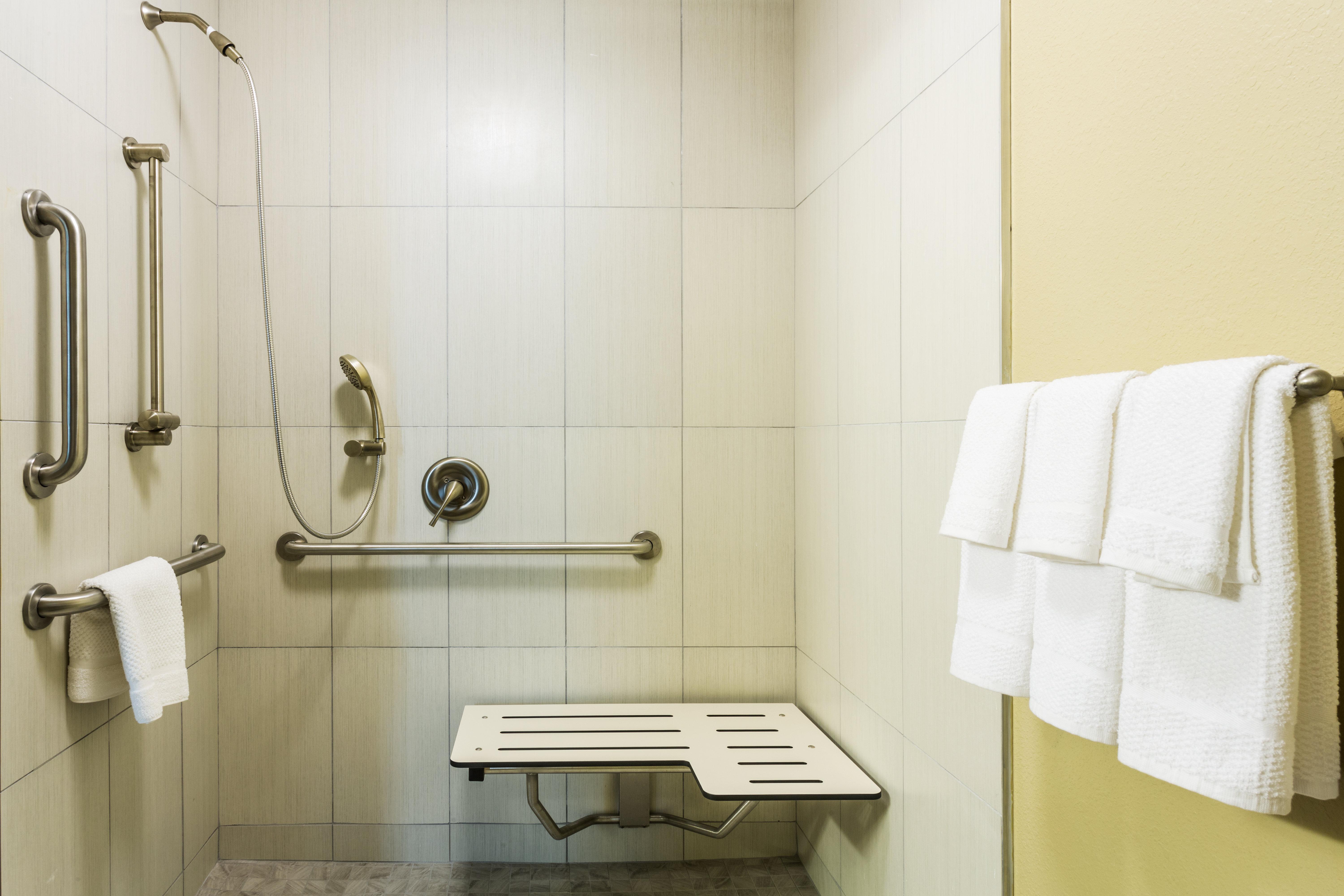 Studio Accessible-two Queen Beds