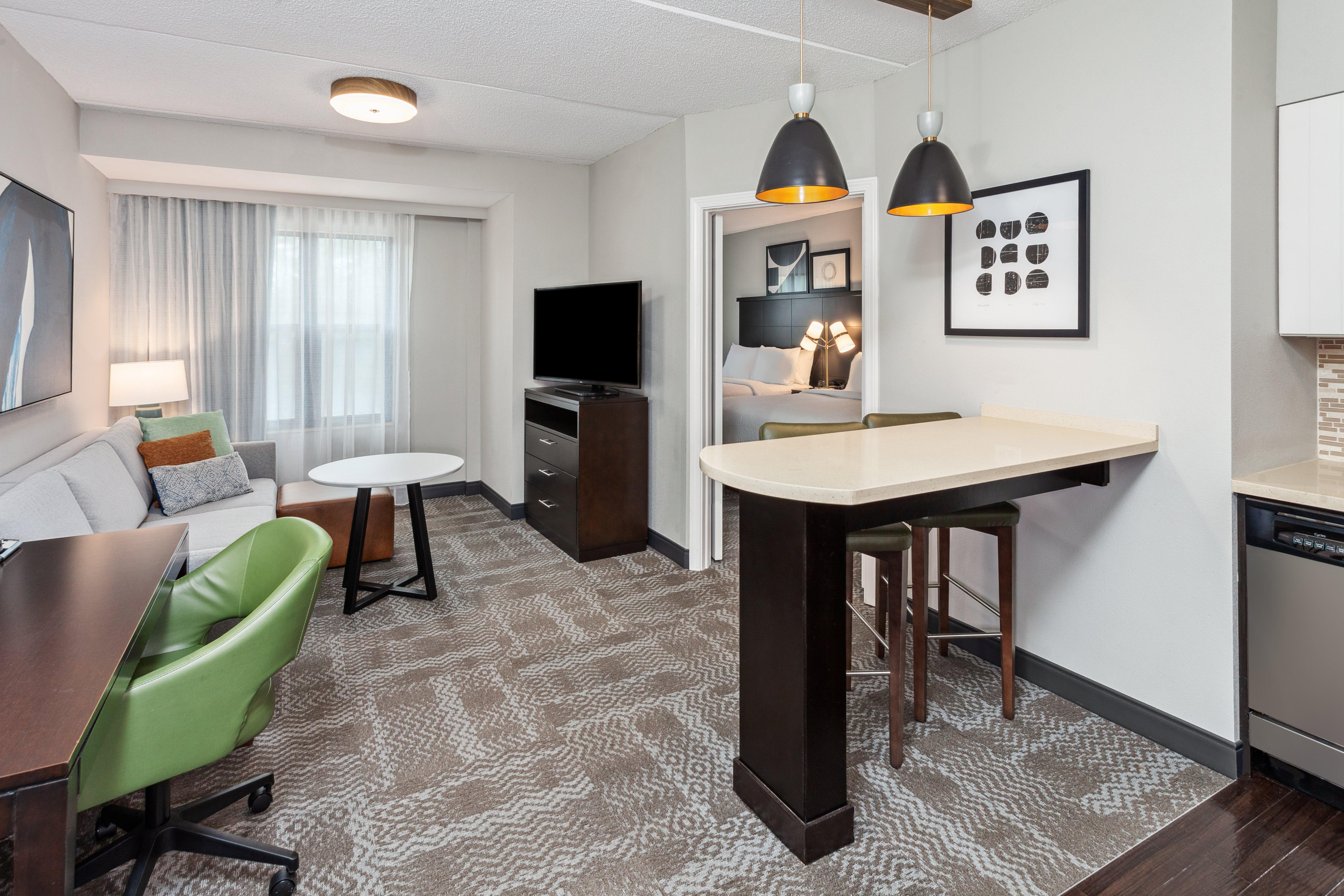 Suite Two Queen Beds One Bedroom