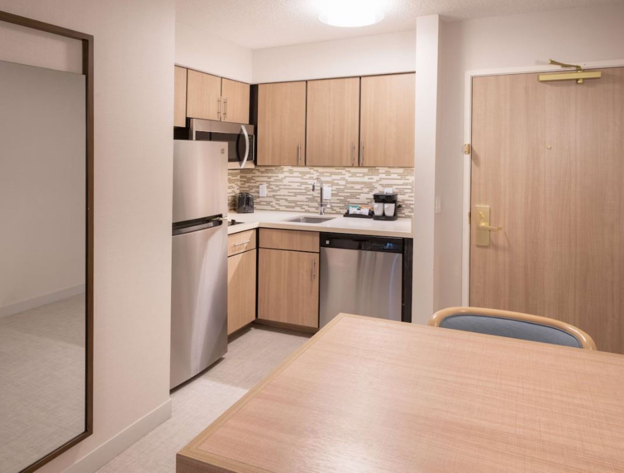 Studio Queen Size Bed