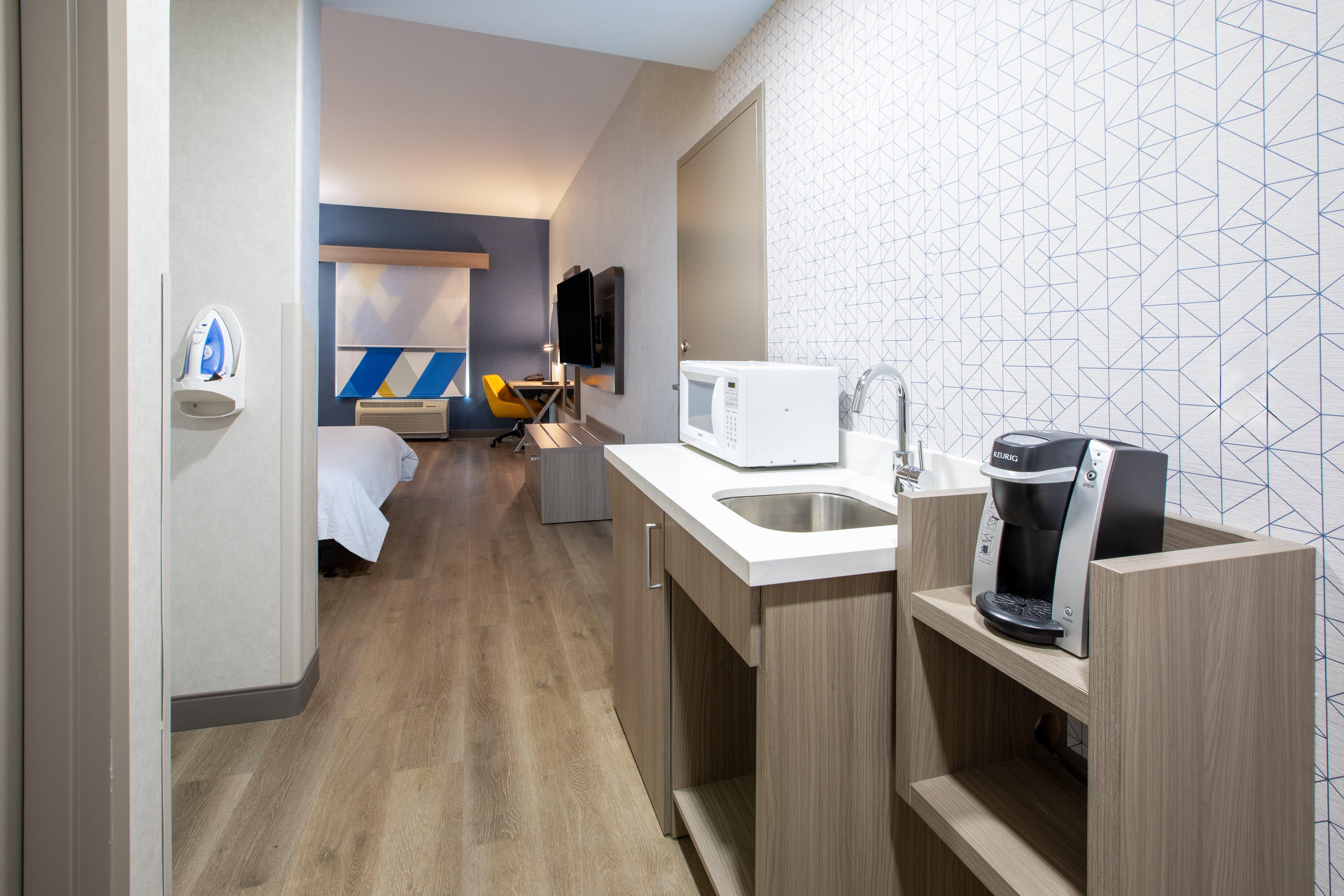 Room Accessible King Size Bed