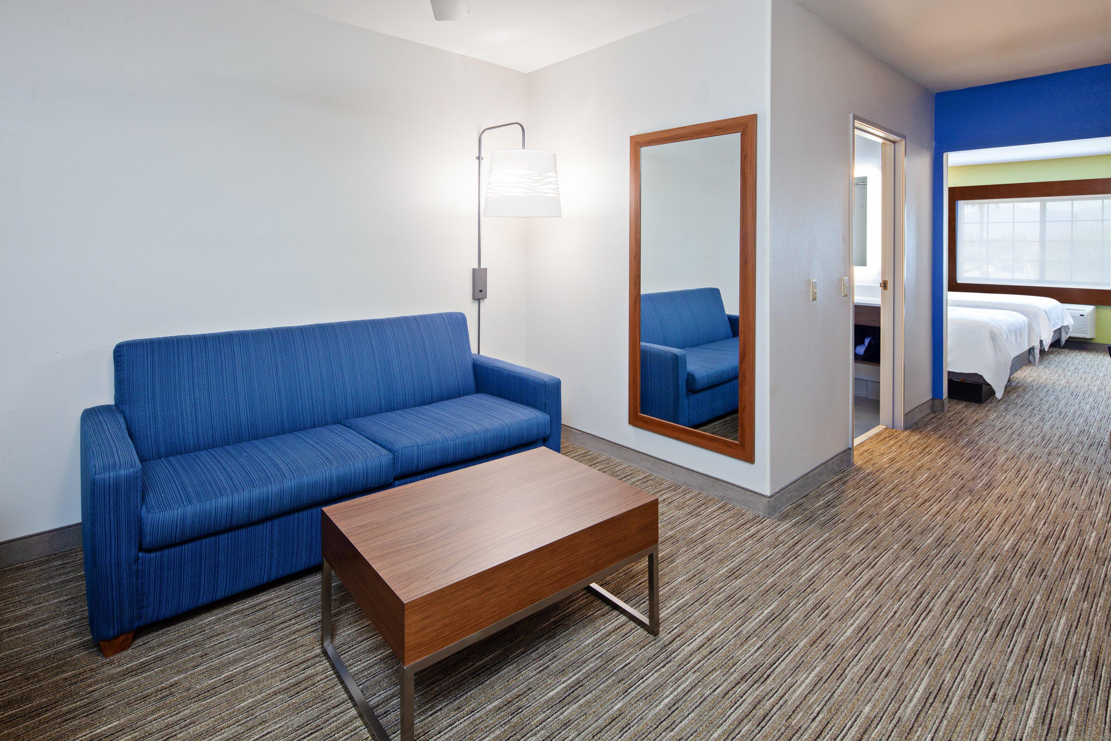 Suite Two Queen Beds Non Smoking