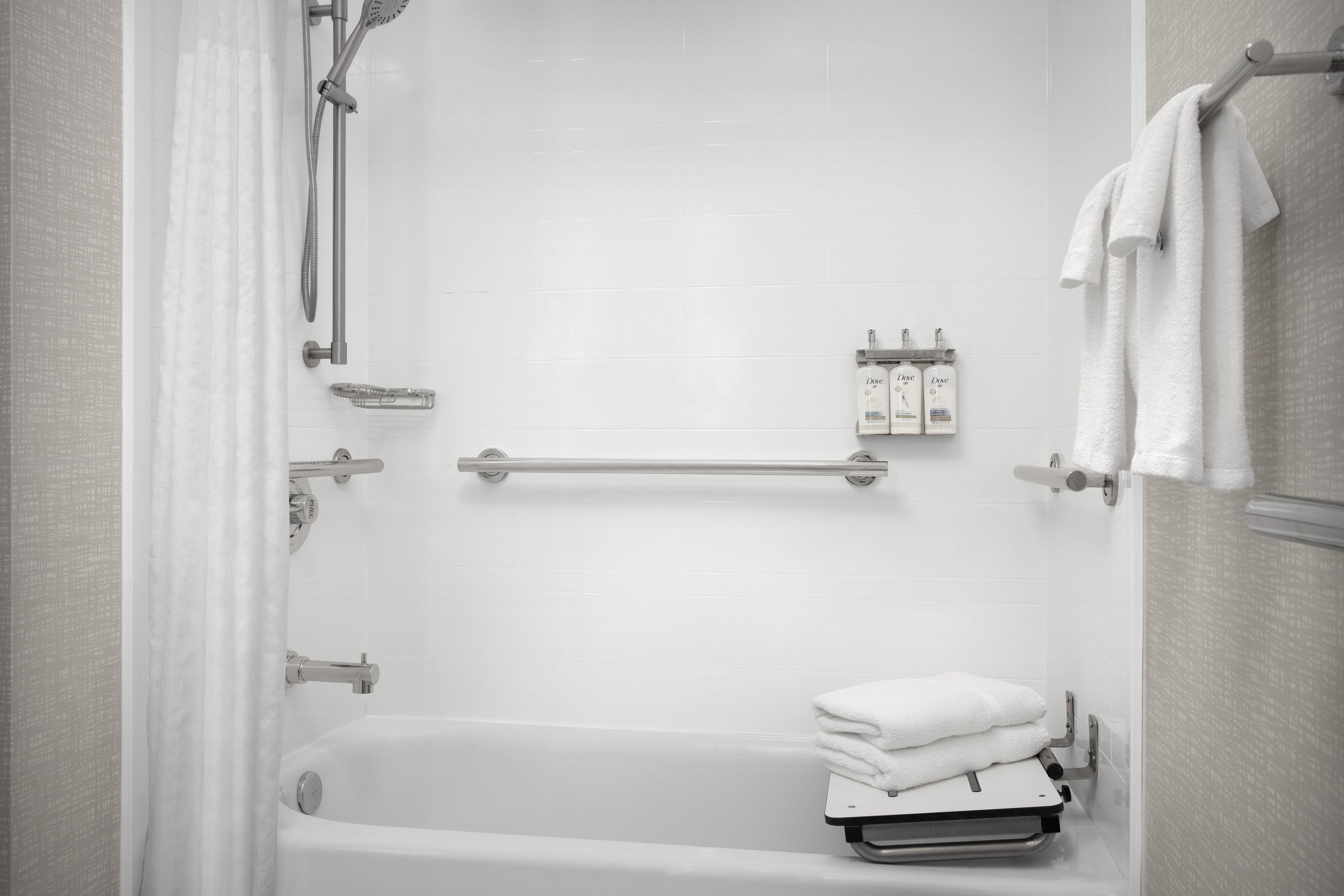 Suite Accessible-queen Size Bed