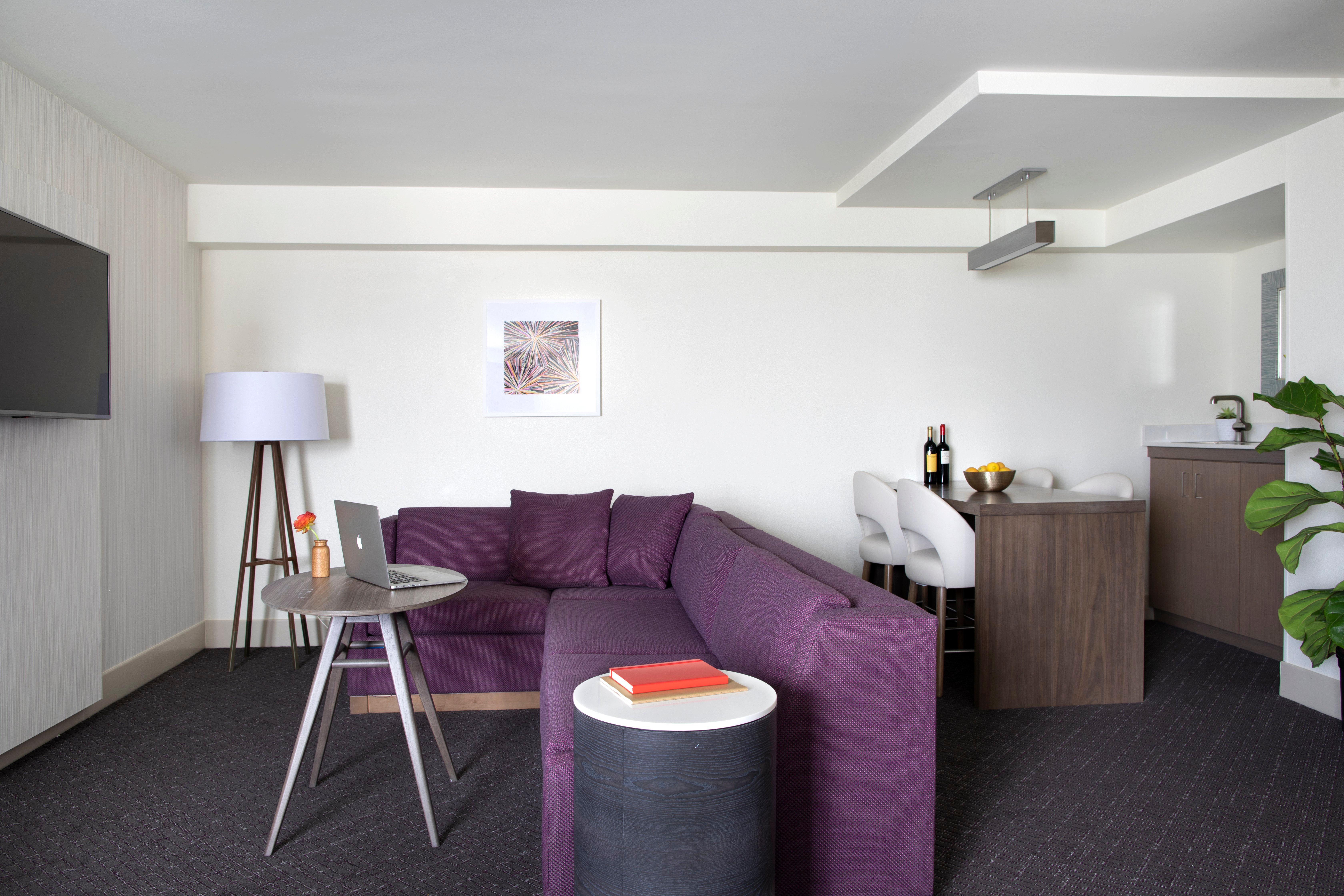 Junior Suite King Size Bed