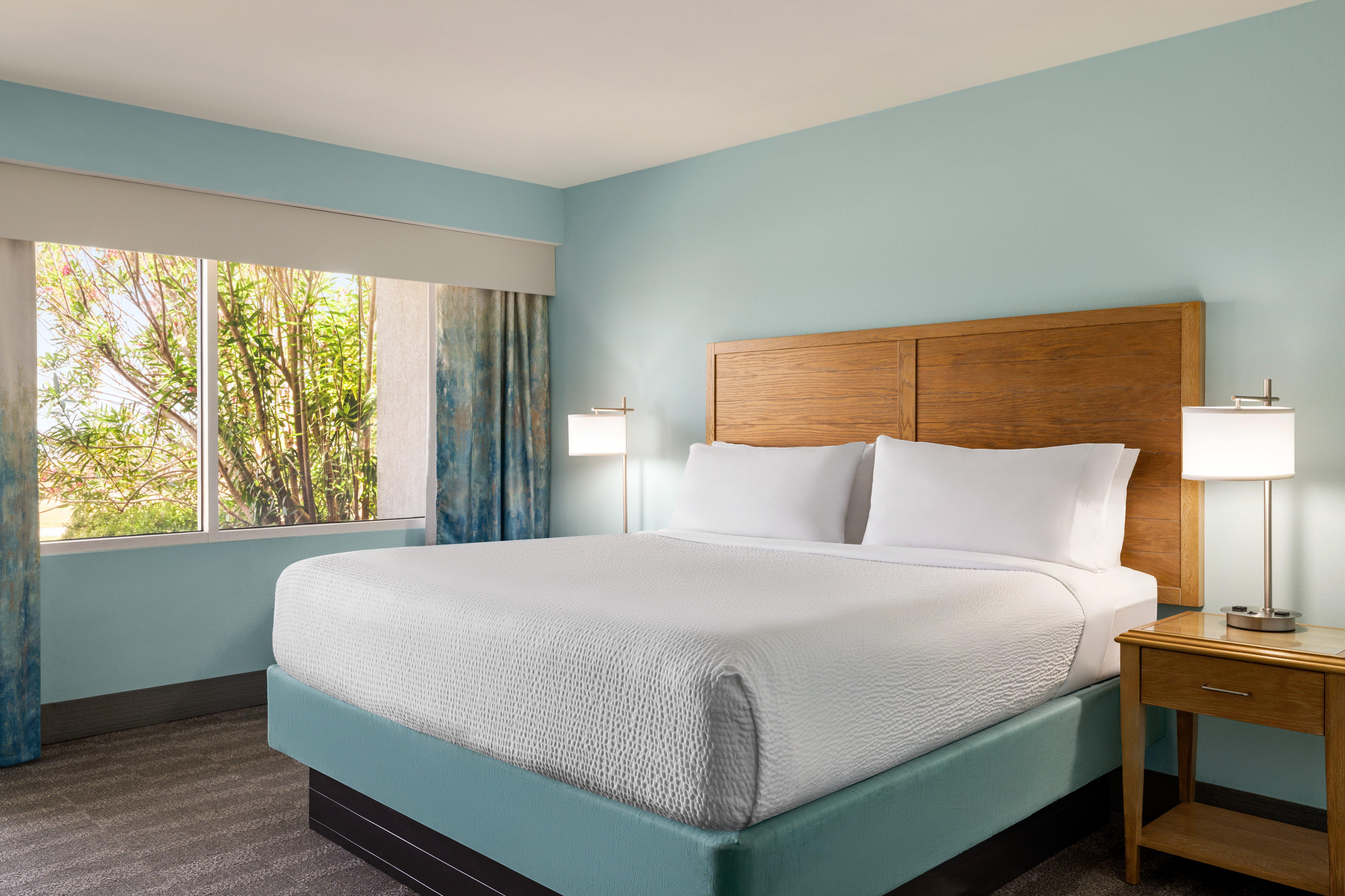 Double Ocean View King Bed