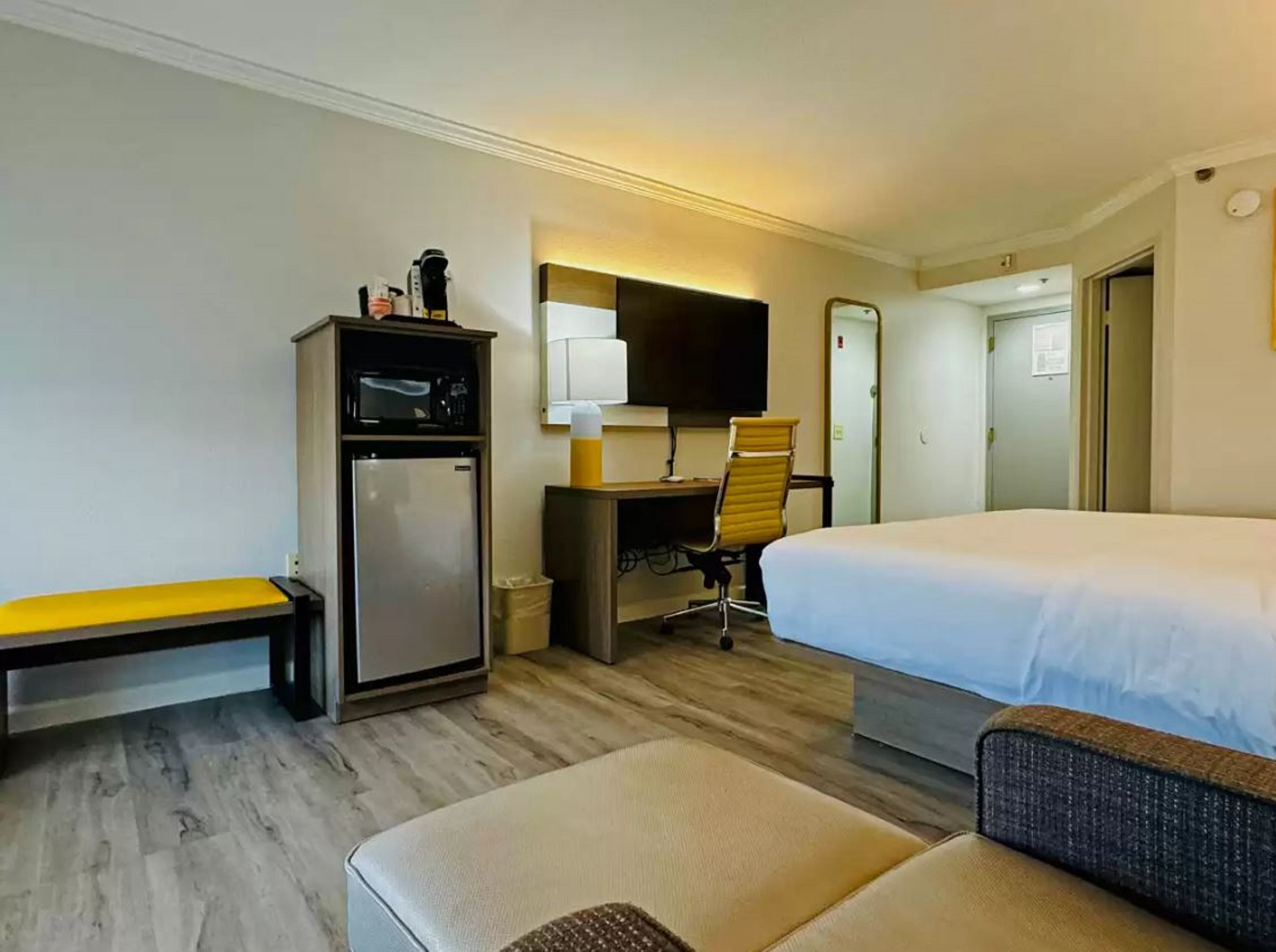 Suite King Bed Non Smoking