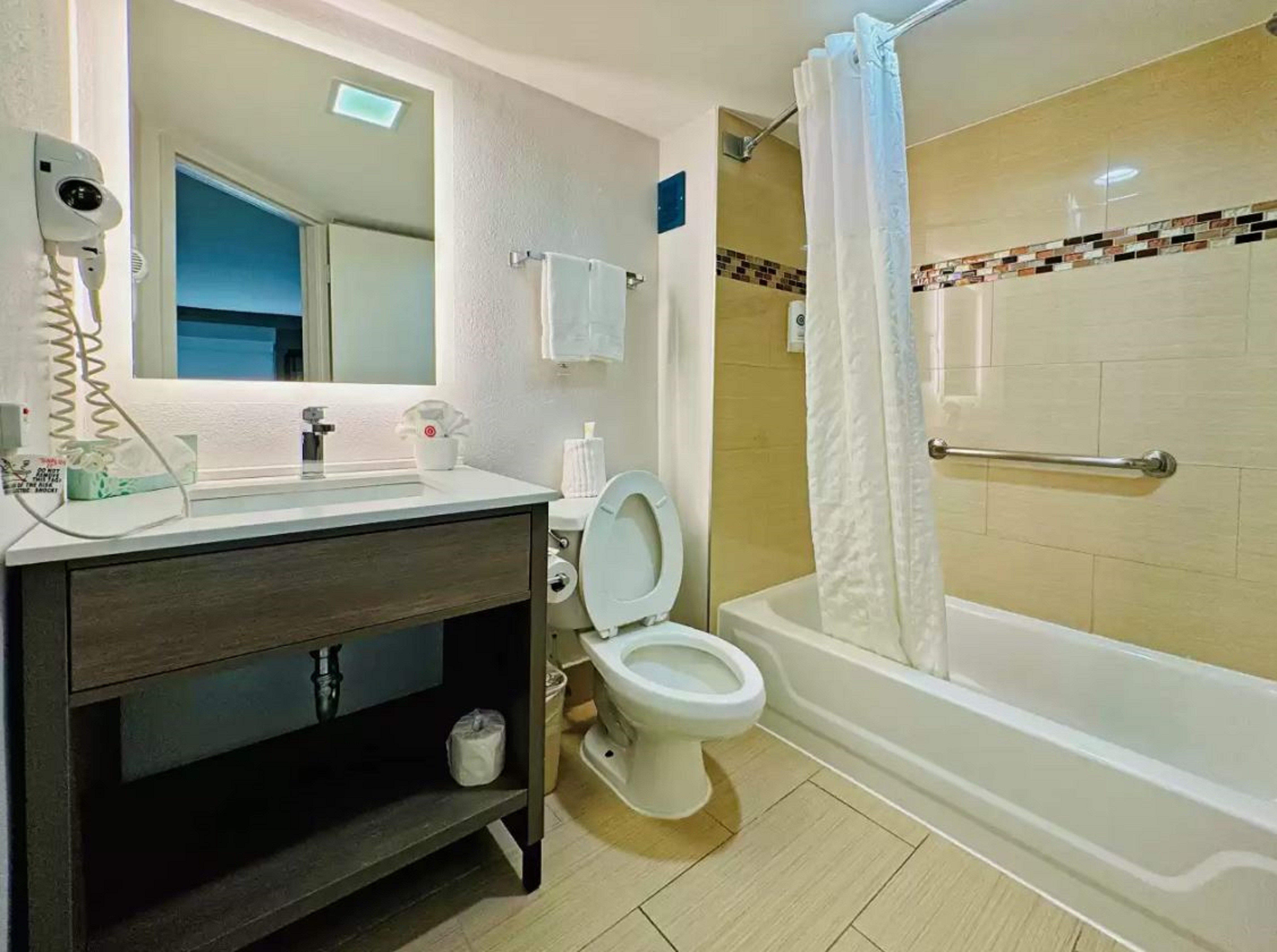 Suite King Bed Non Smoking