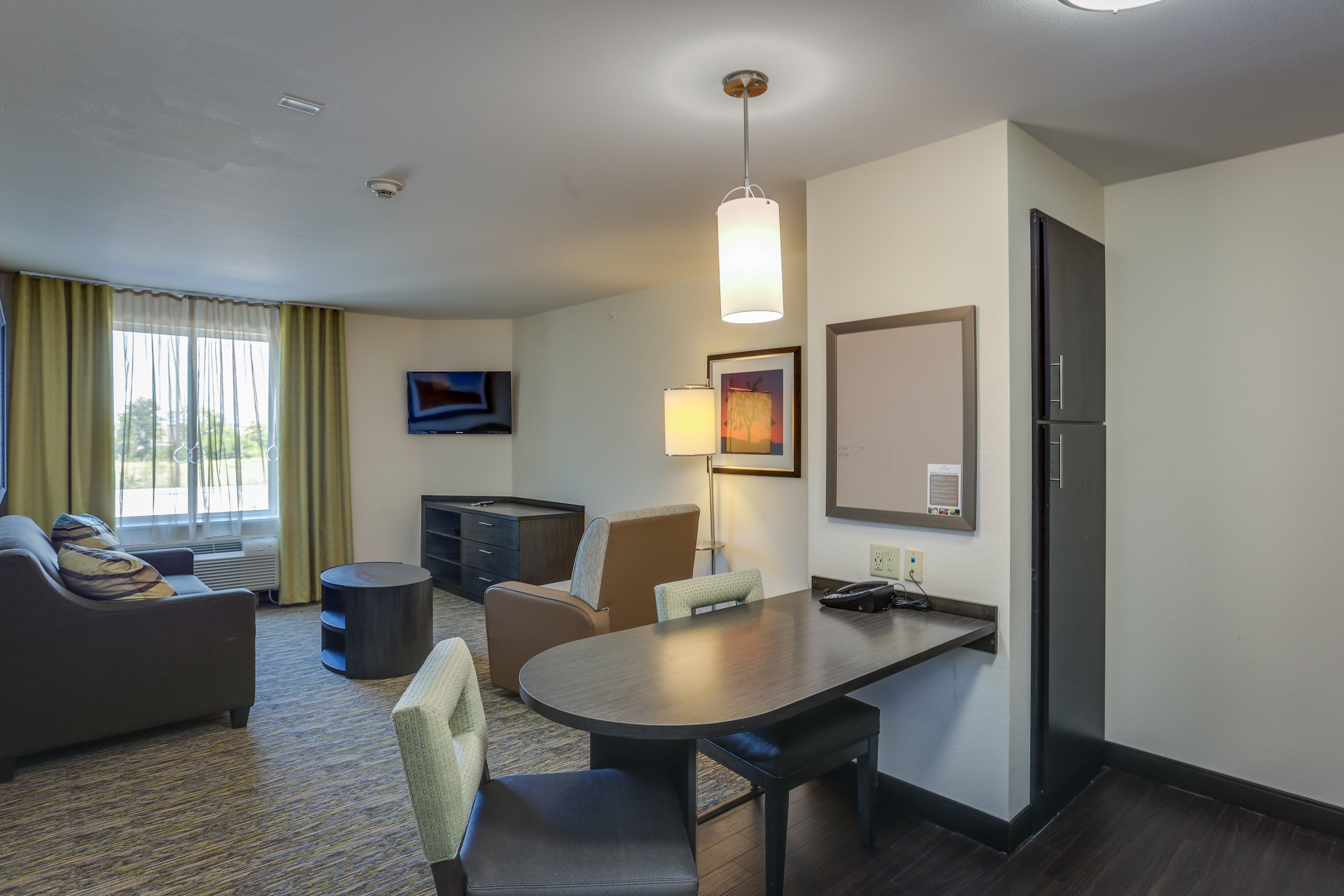 Suite with Kitchenette