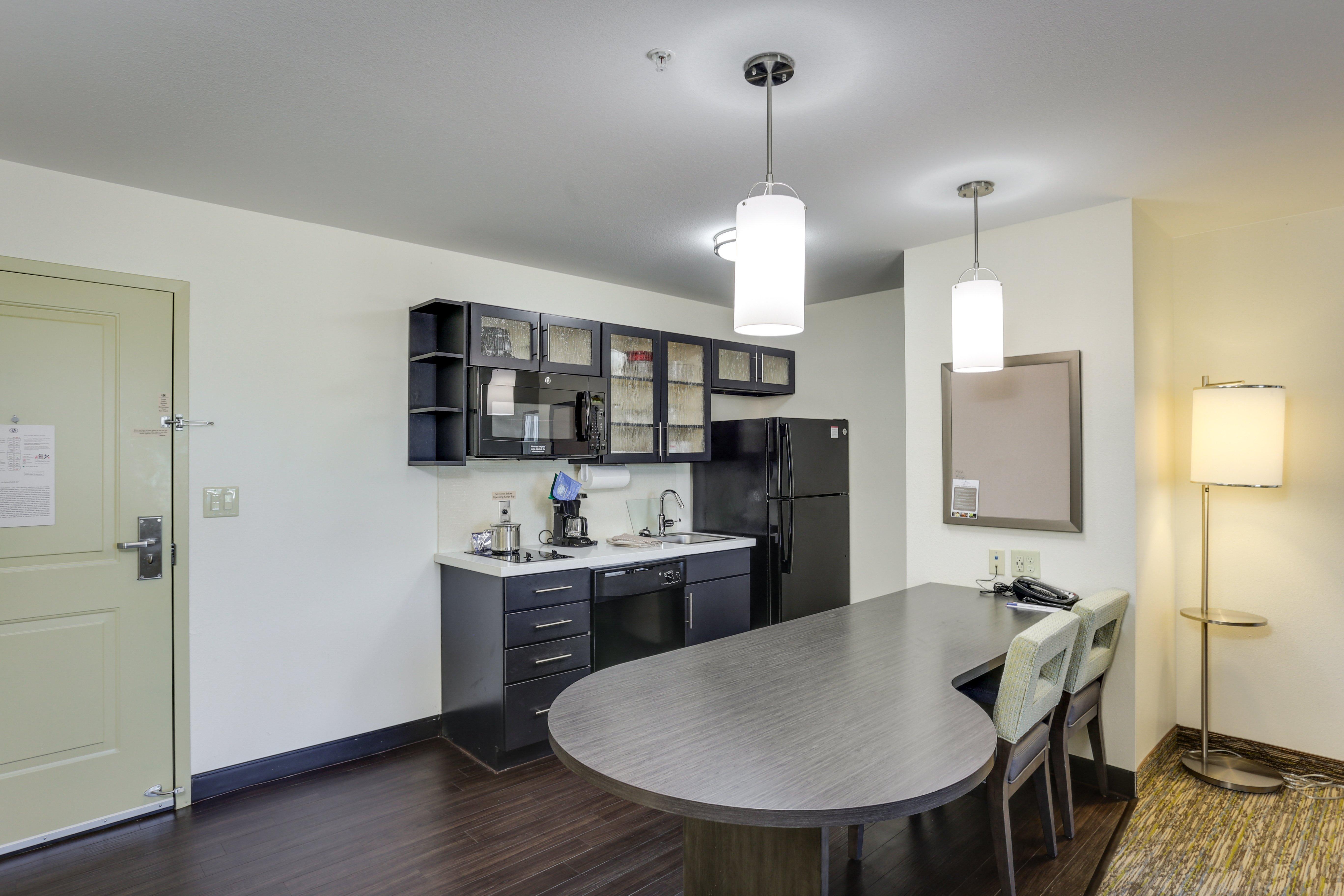 Suite with Kitchenette