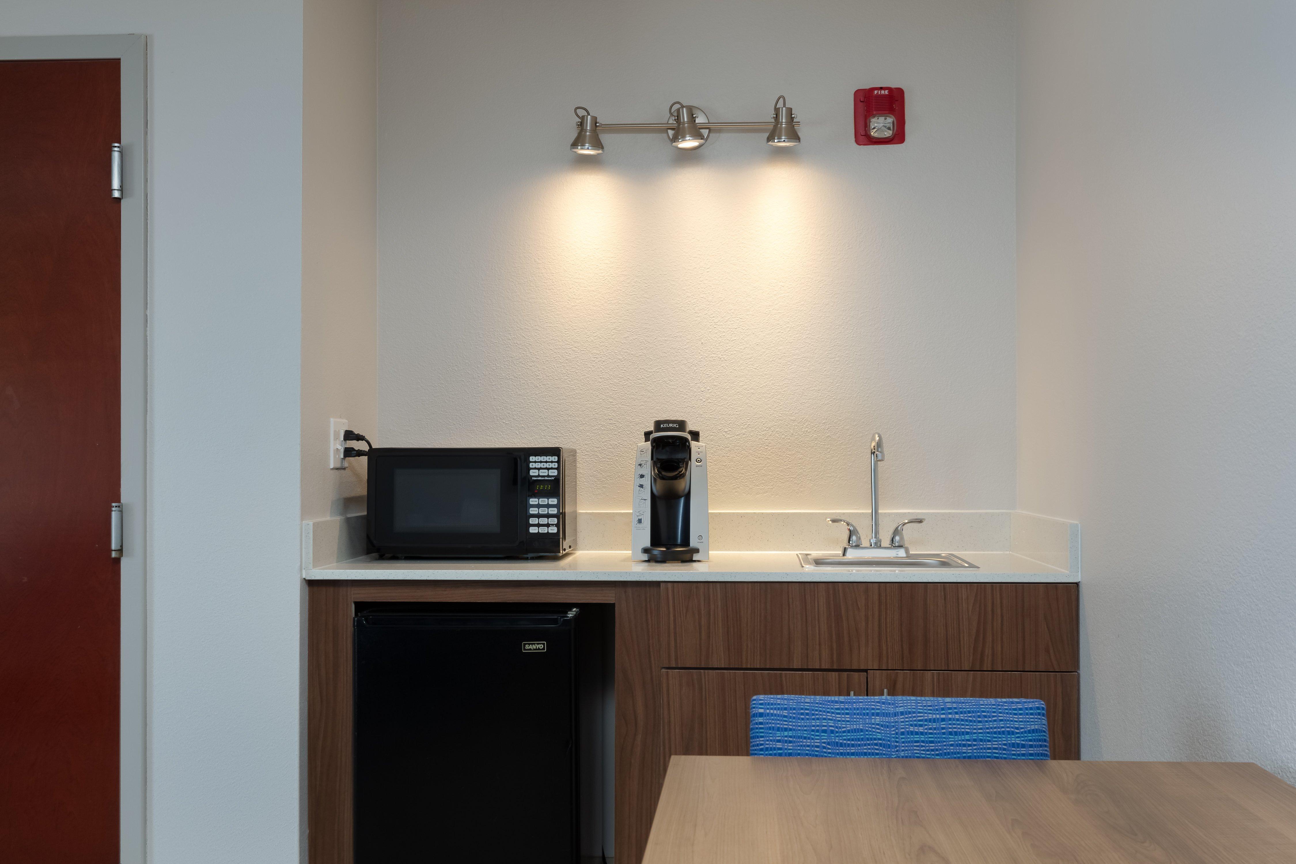 Suite Two Queen Beds Non Smoking