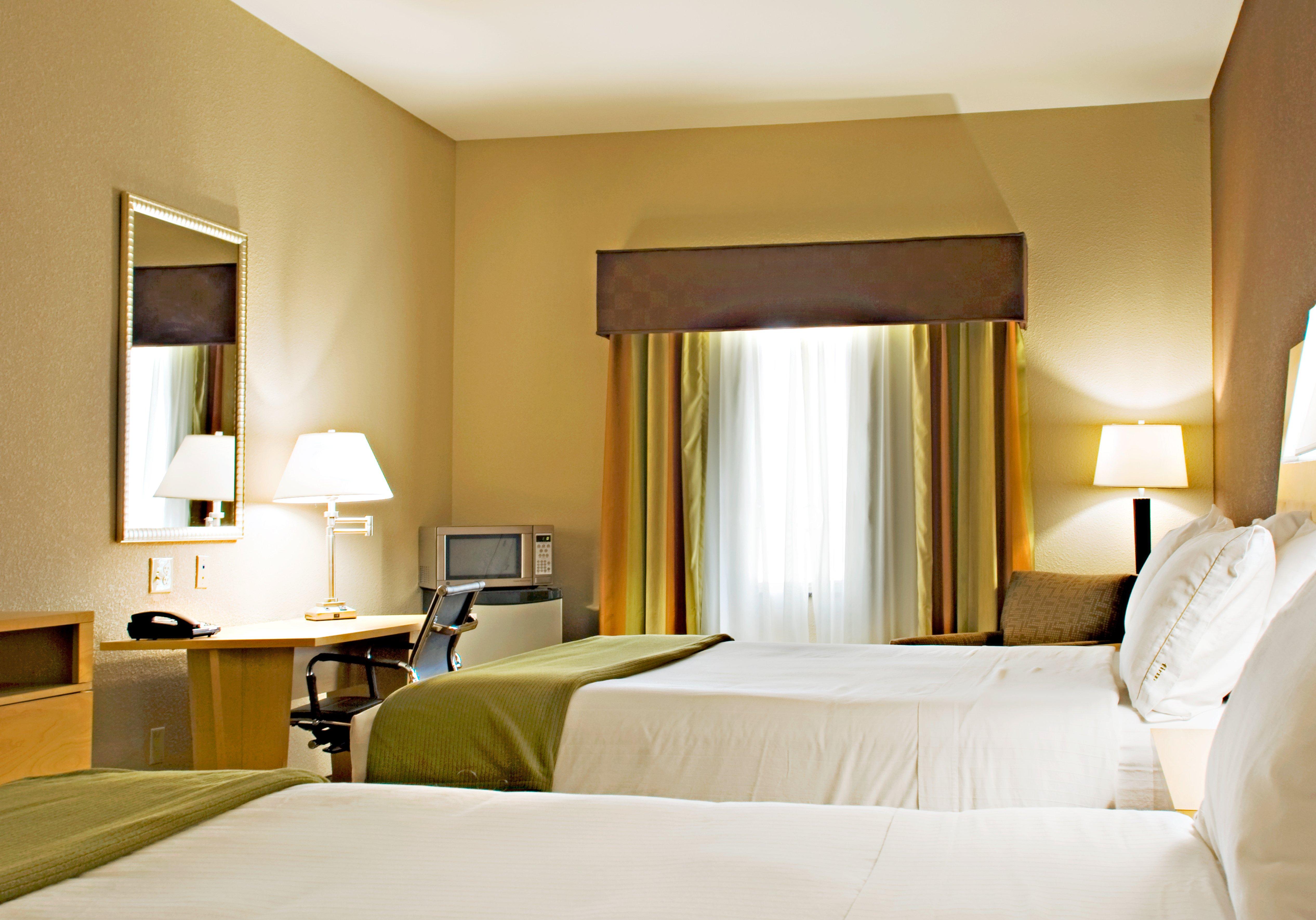 Double Two Queen Beds