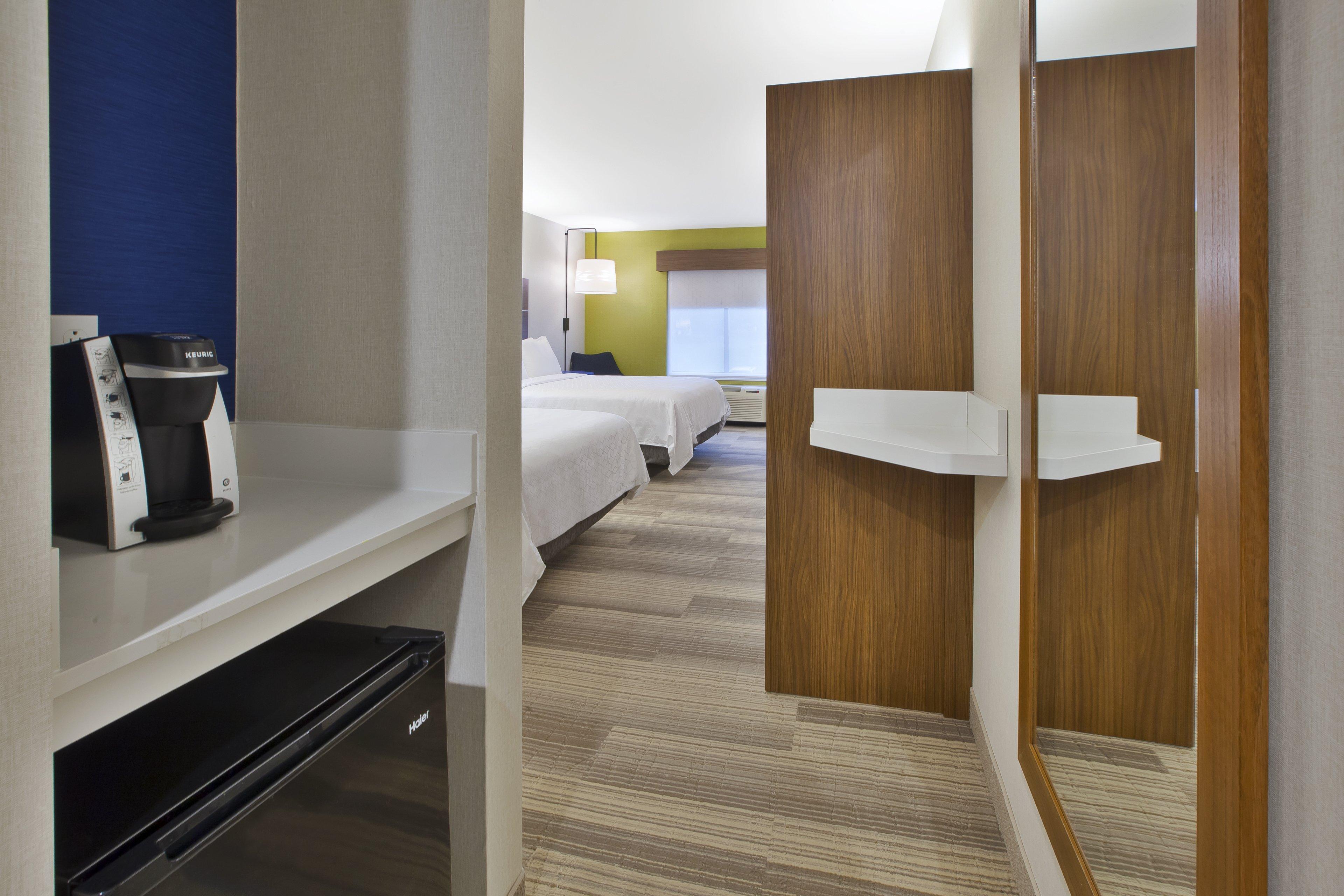 Suite Two Queen Beds