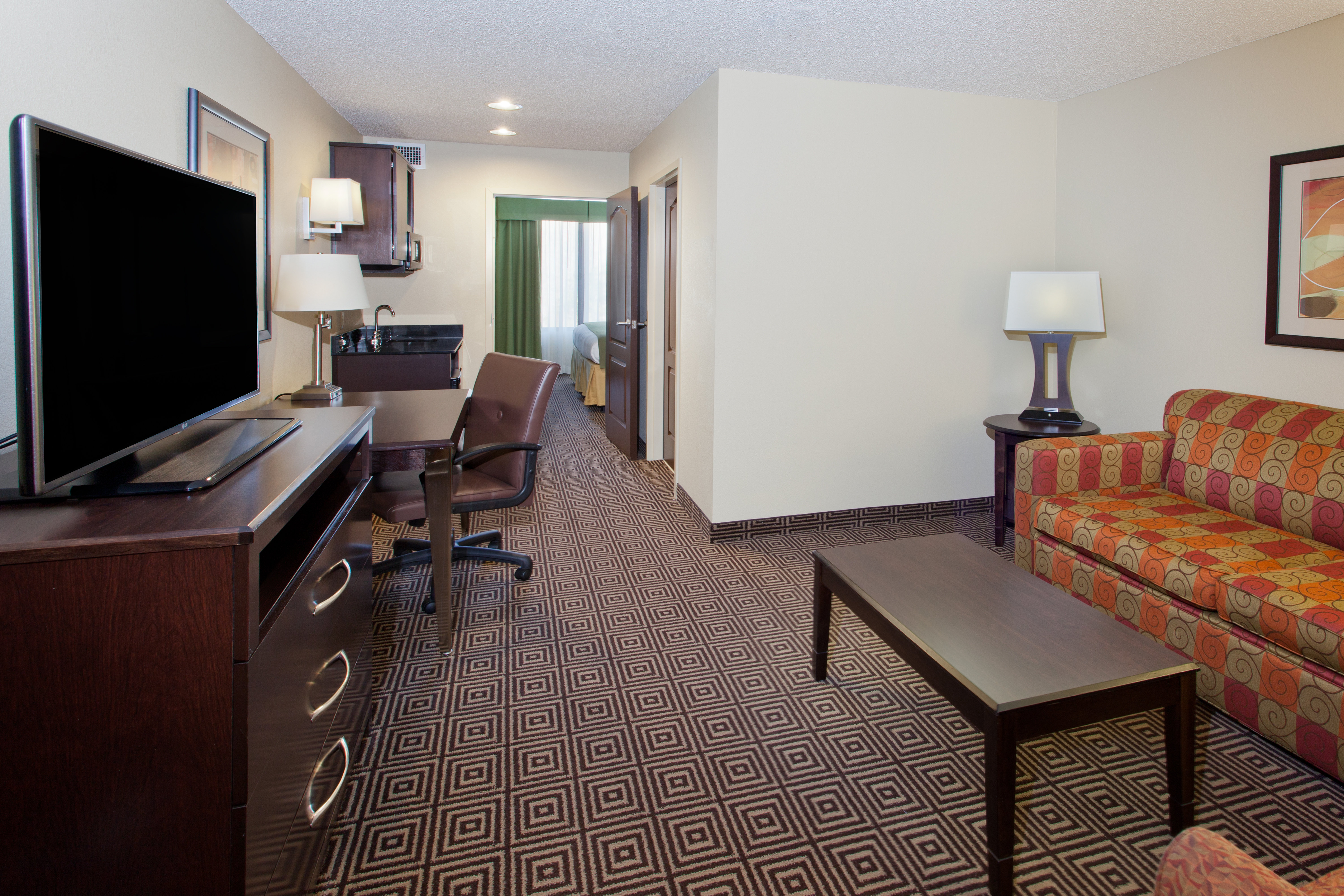 Suite Two Queen Beds Non Smoking