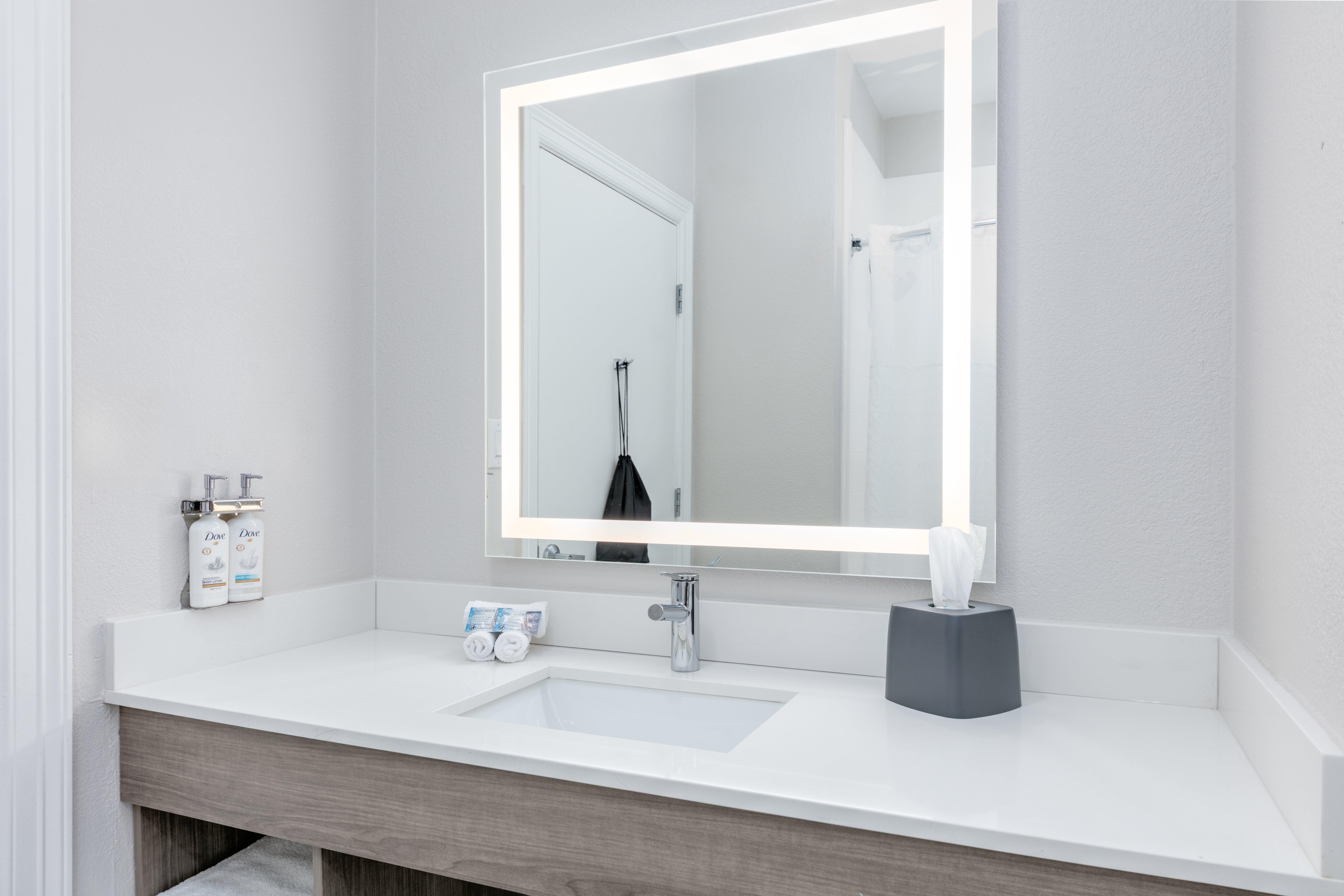 Room Accessible King Size Bed