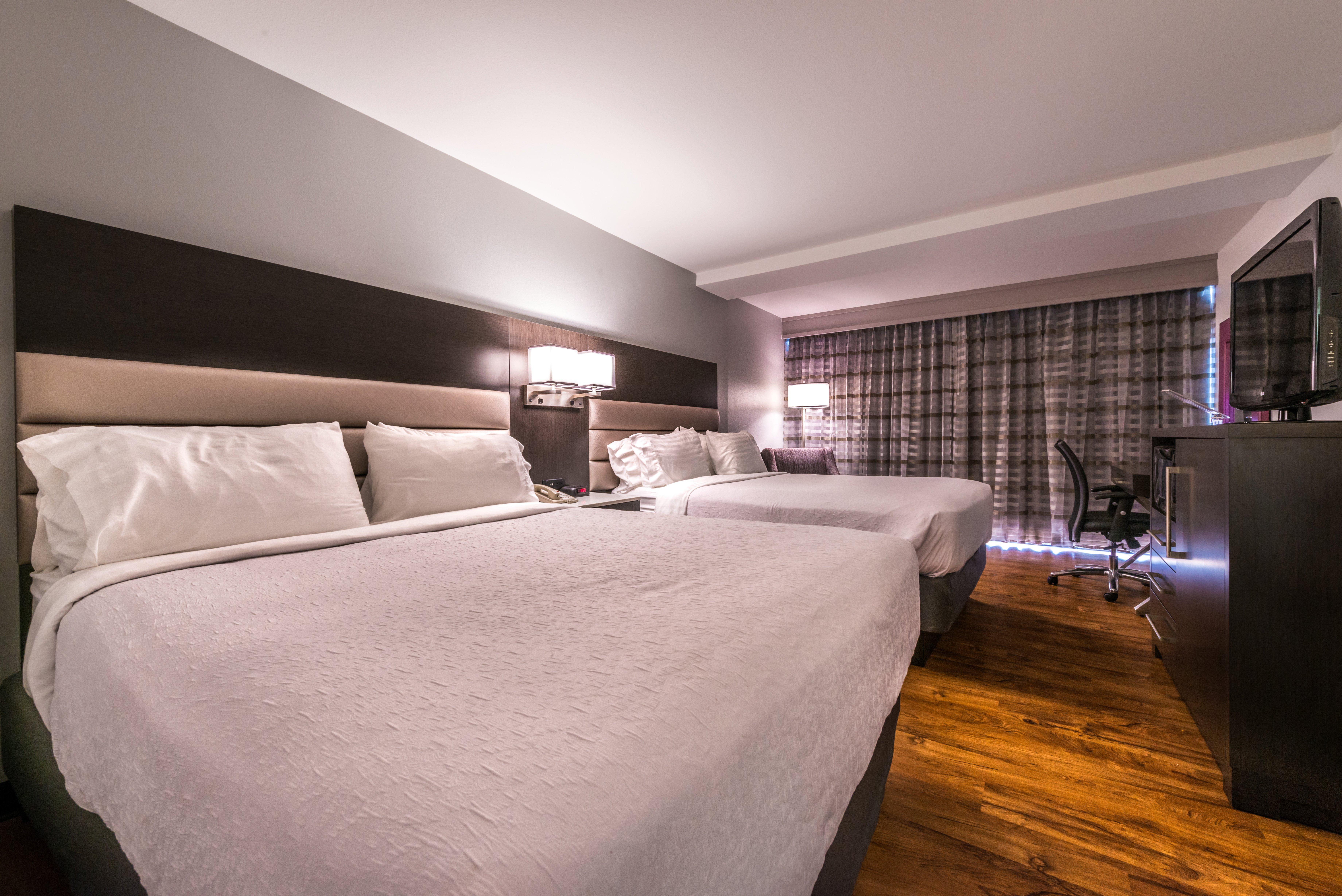 Quadruple Two Queen Beds