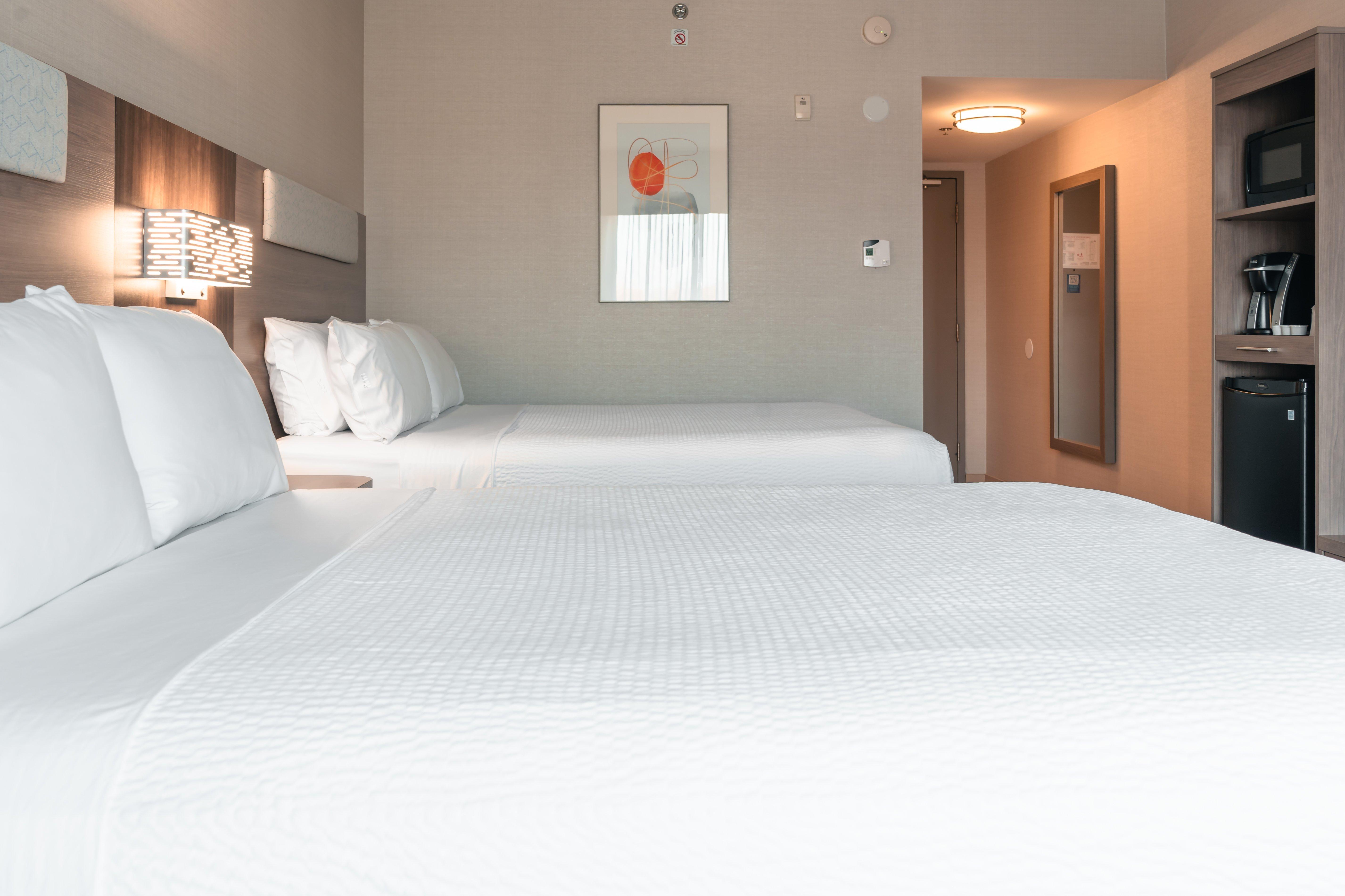 Double Two Queen Beds Non Smoking