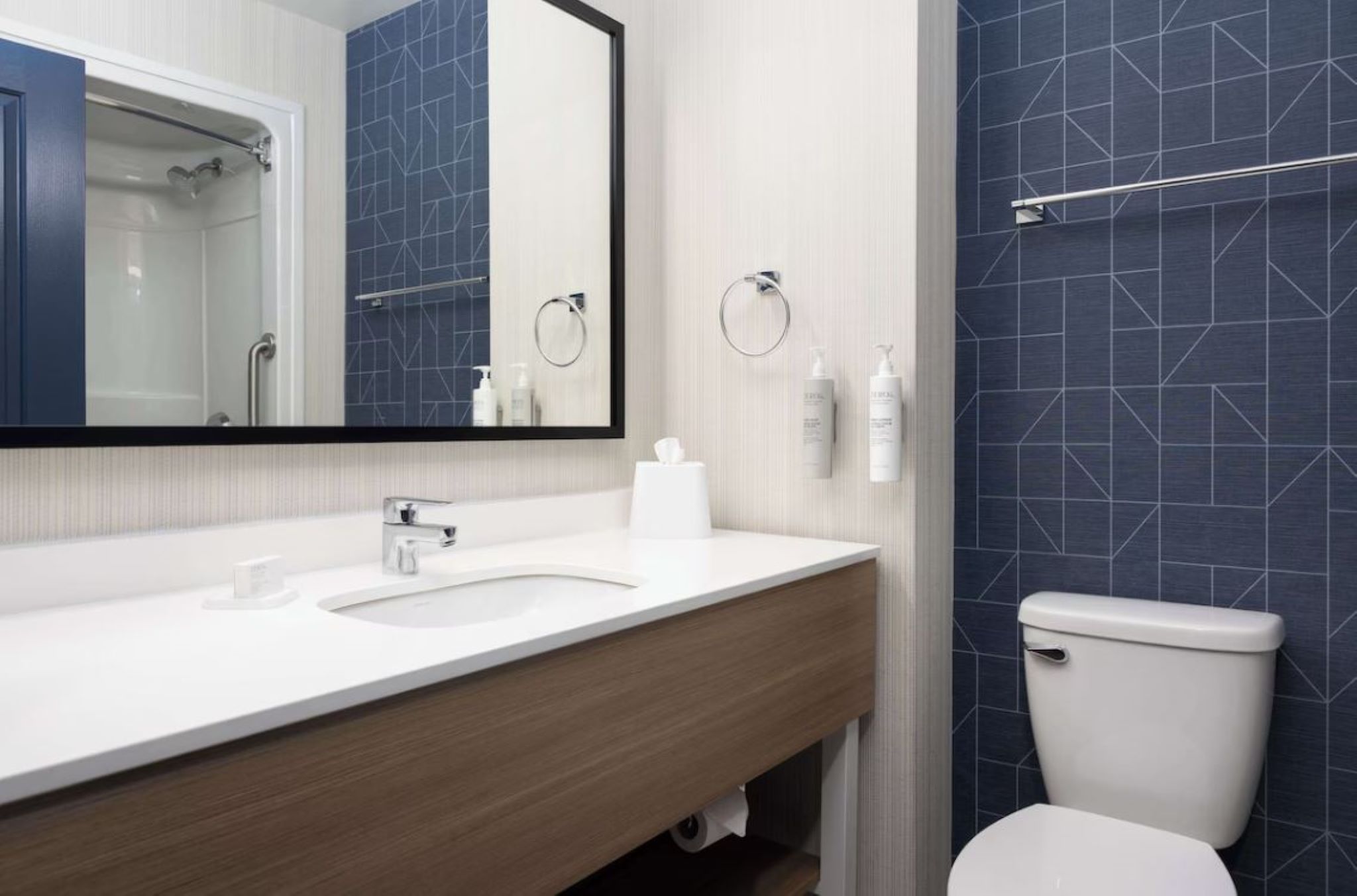 Suite Two Queen Beds