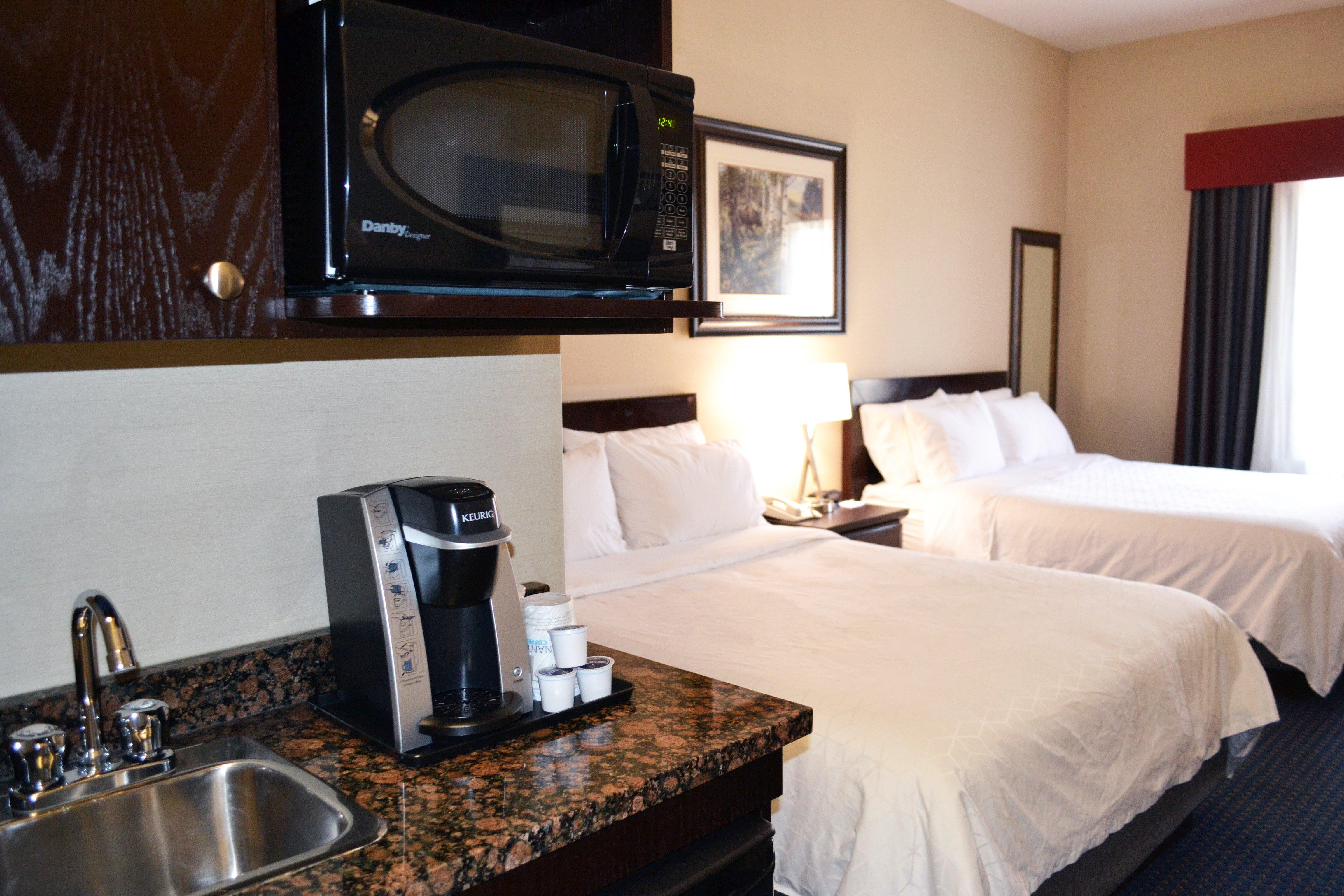 Double Two Queen Beds Non Smoking