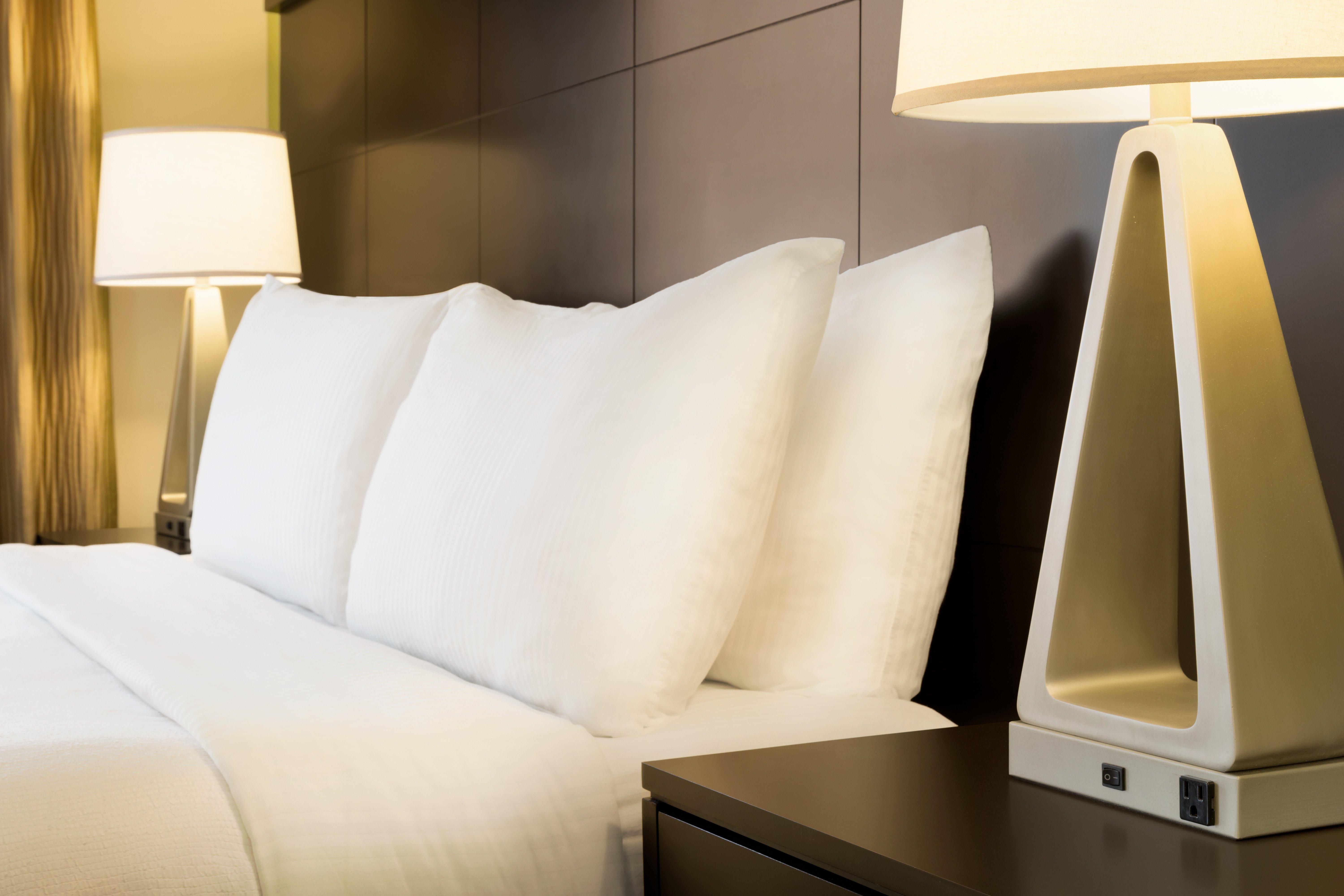 Studio Queen Size Bed