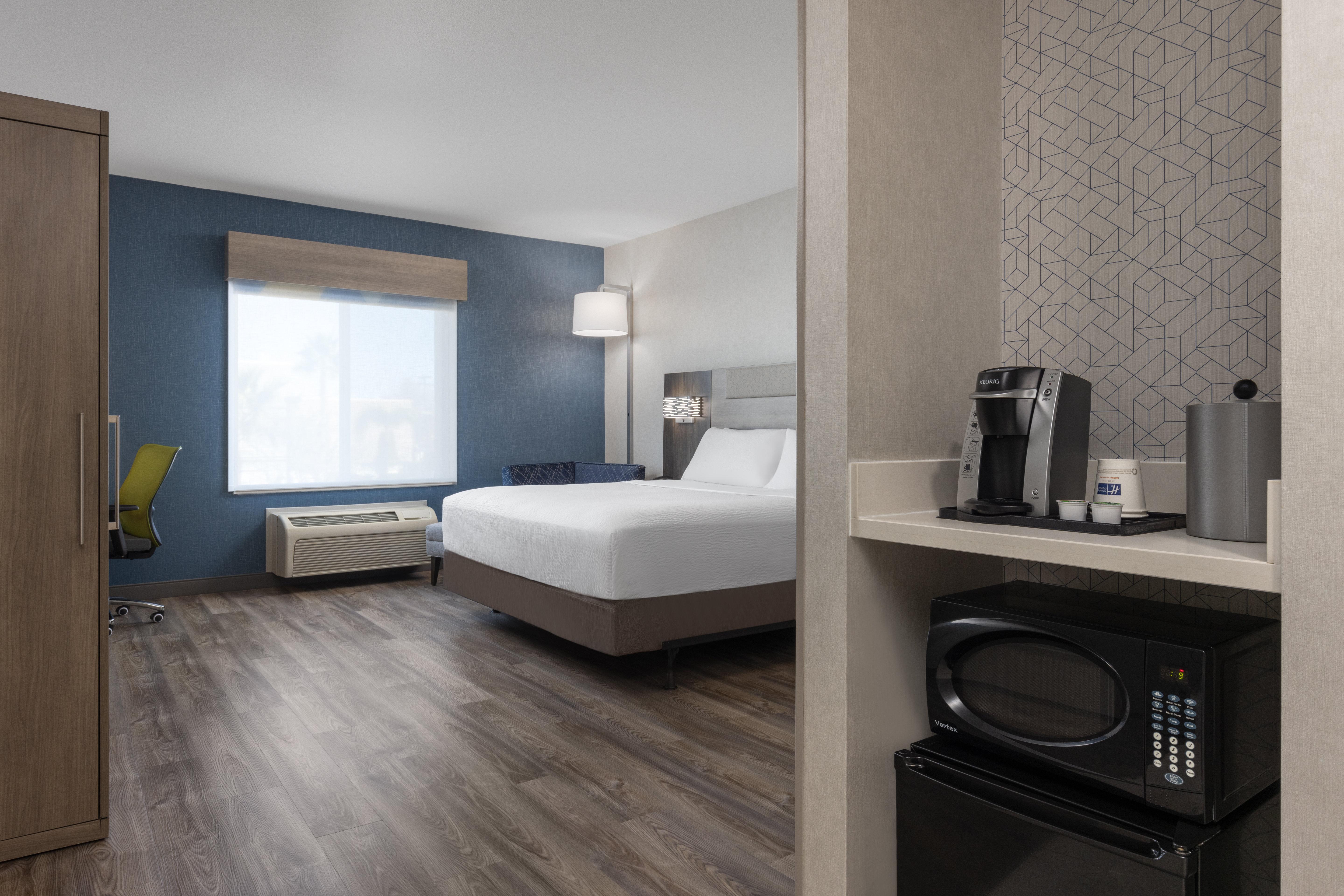 Double Accessible King Size Bed