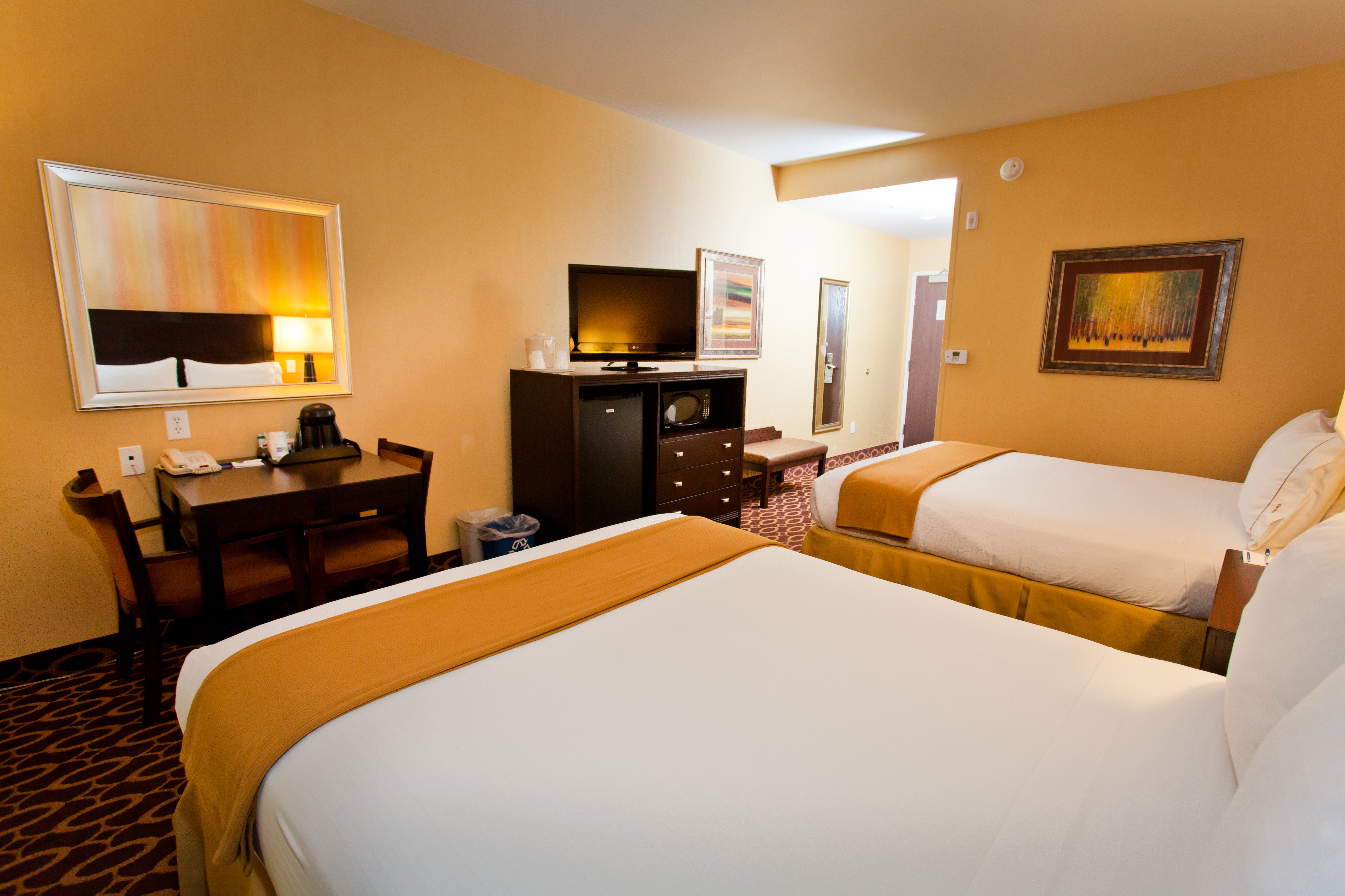 Double Executive Two Queen Beds