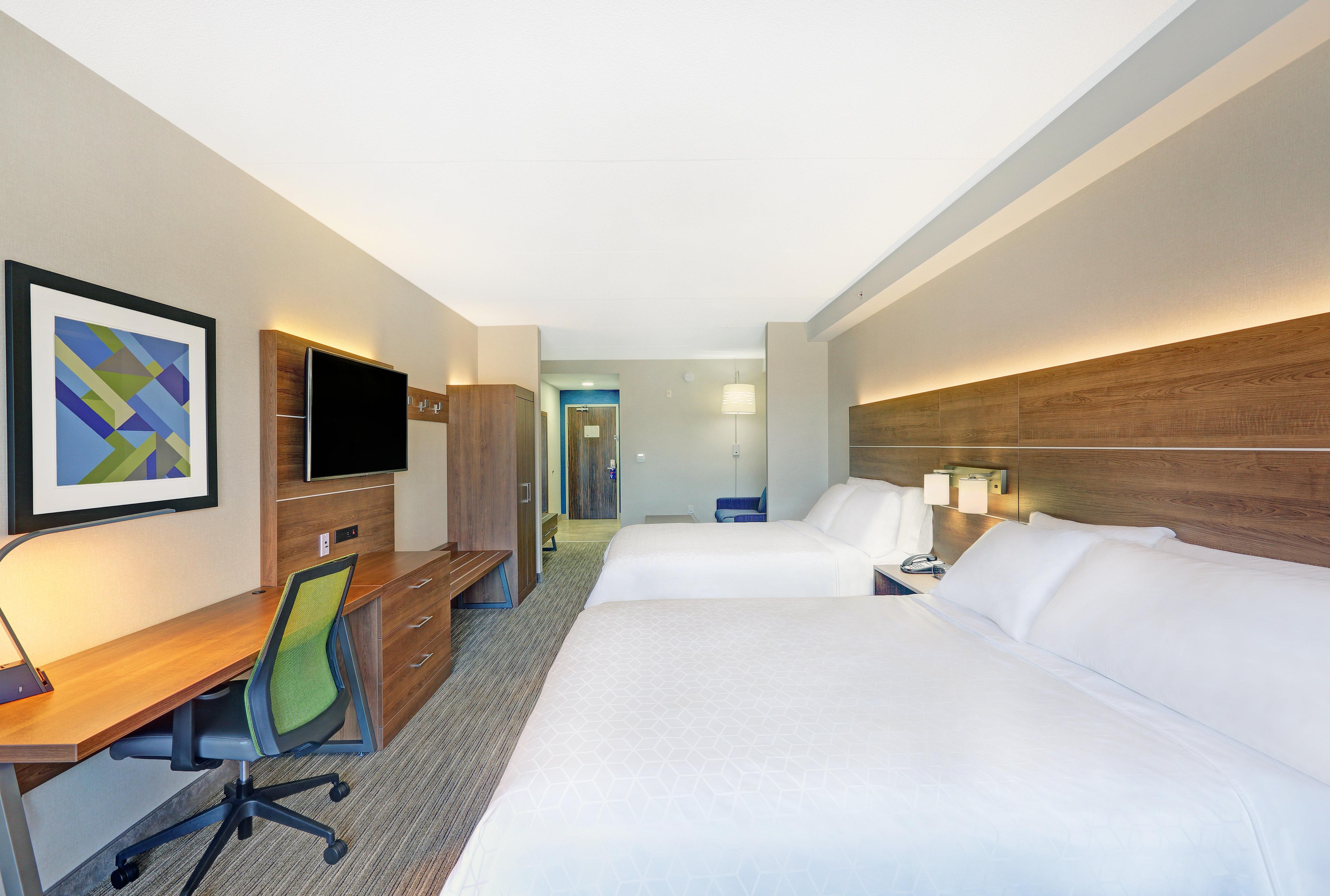 Suite Two Queen Beds