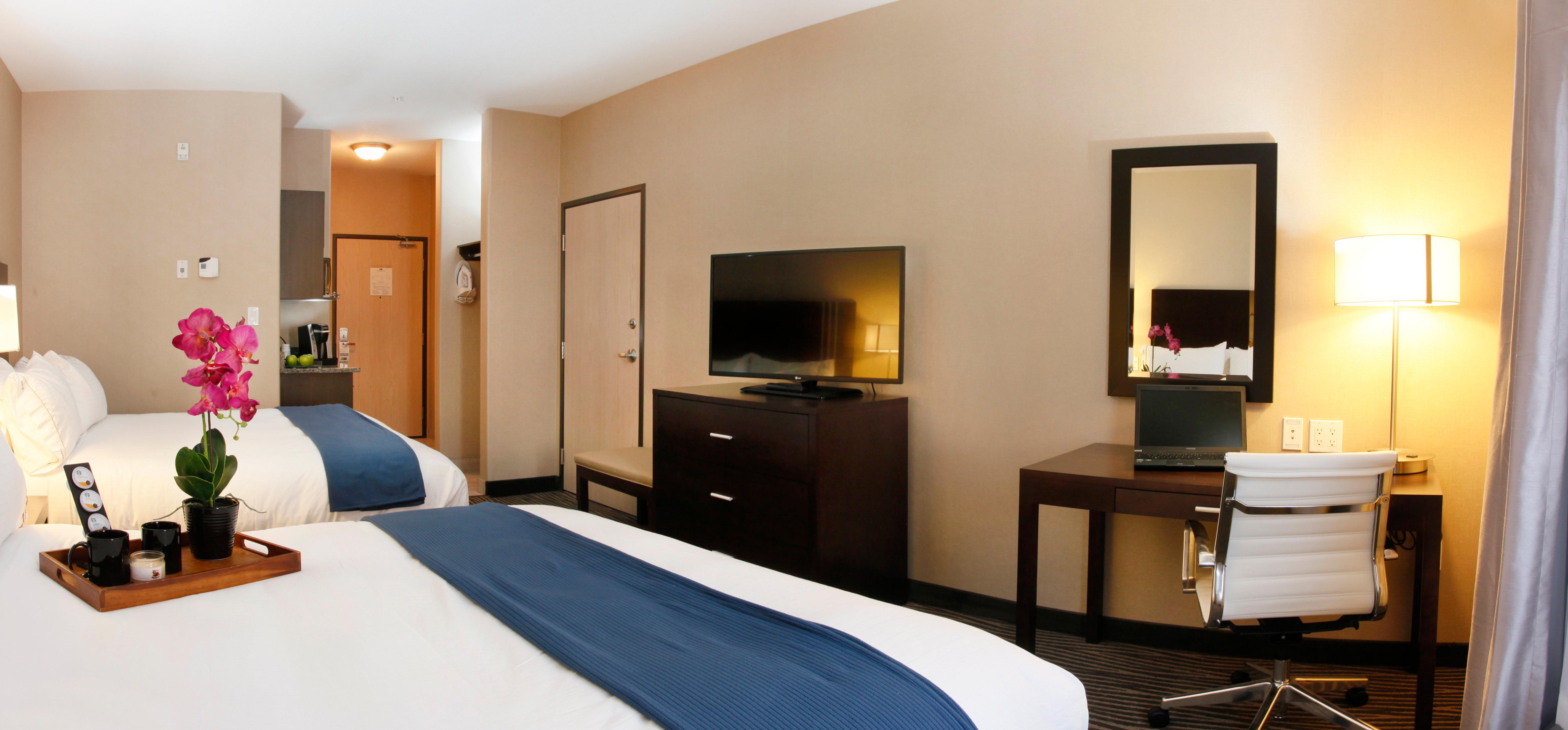 Double Two Queen Beds