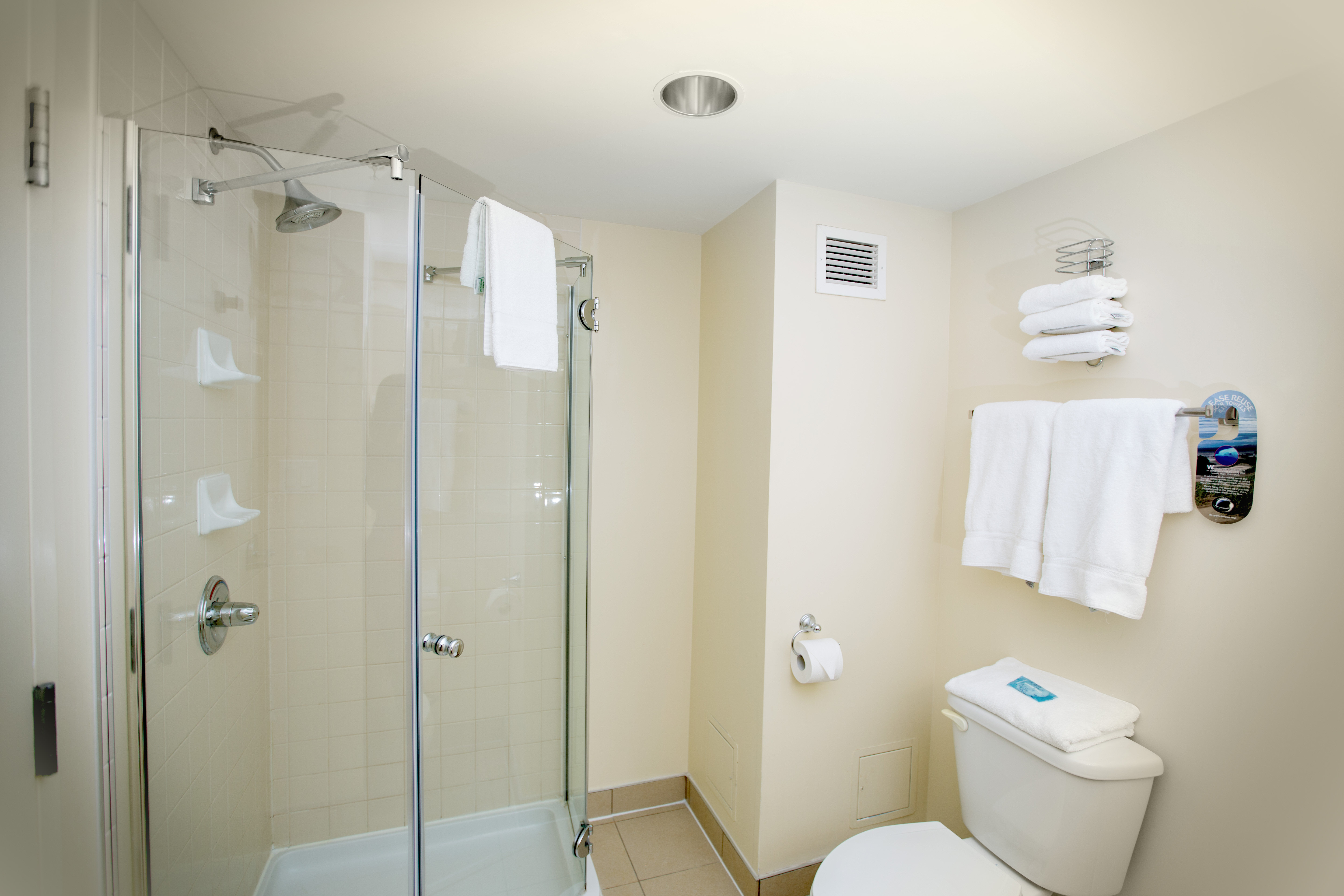 Double King Bed with Jacuzzi