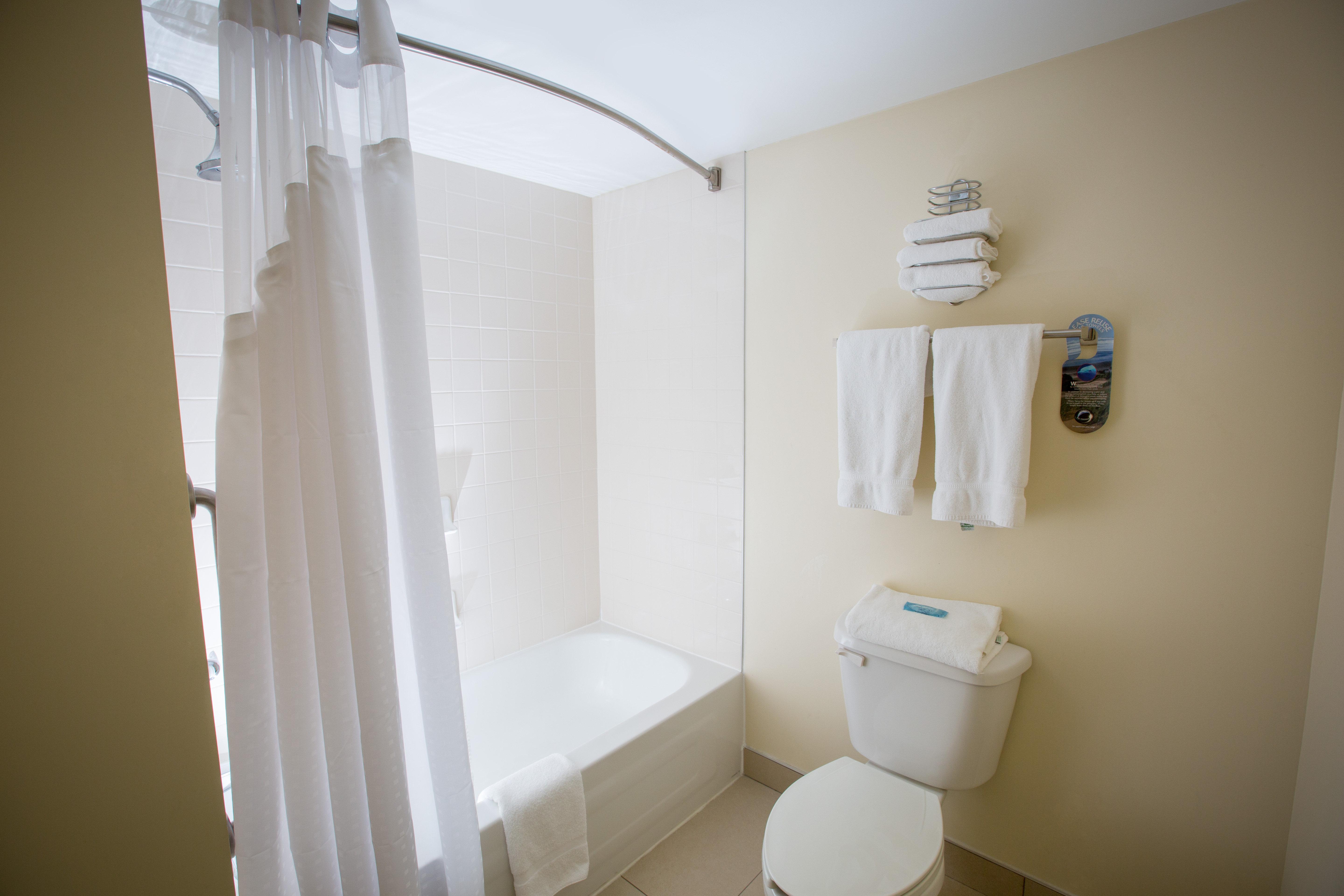 Suite Queen Size Bed