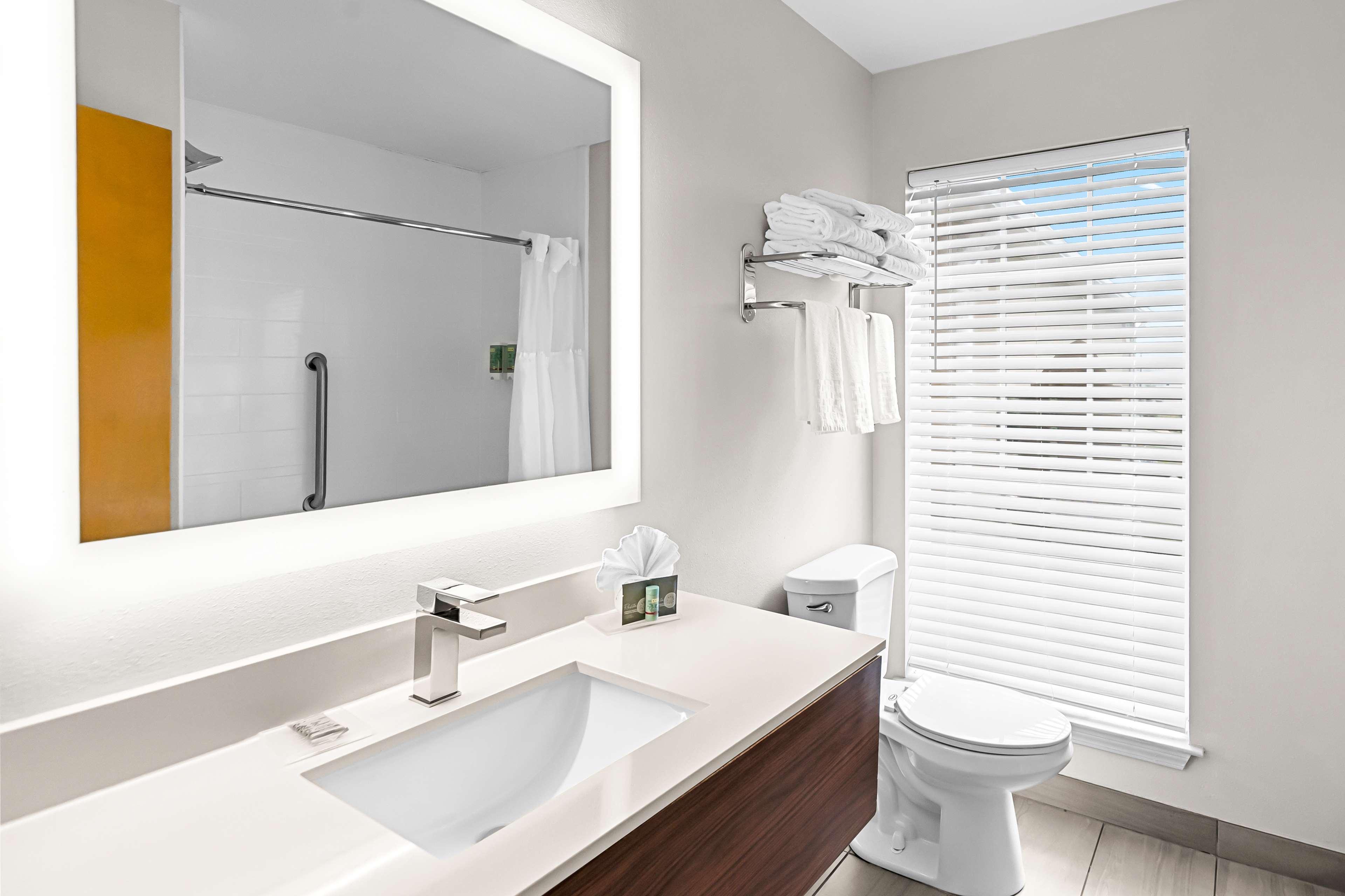 Suite Two Queen Beds