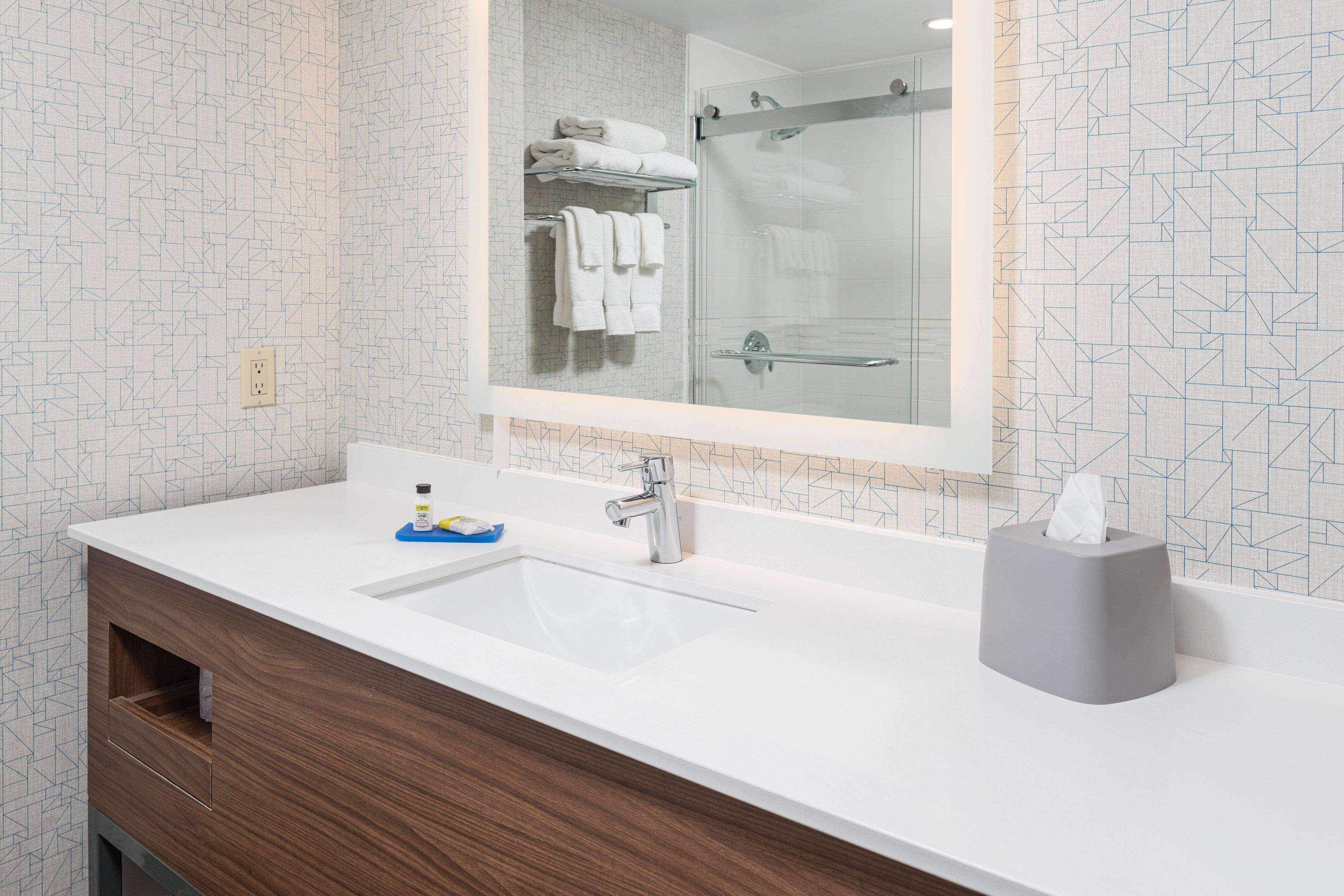 Suite Two Queen Beds