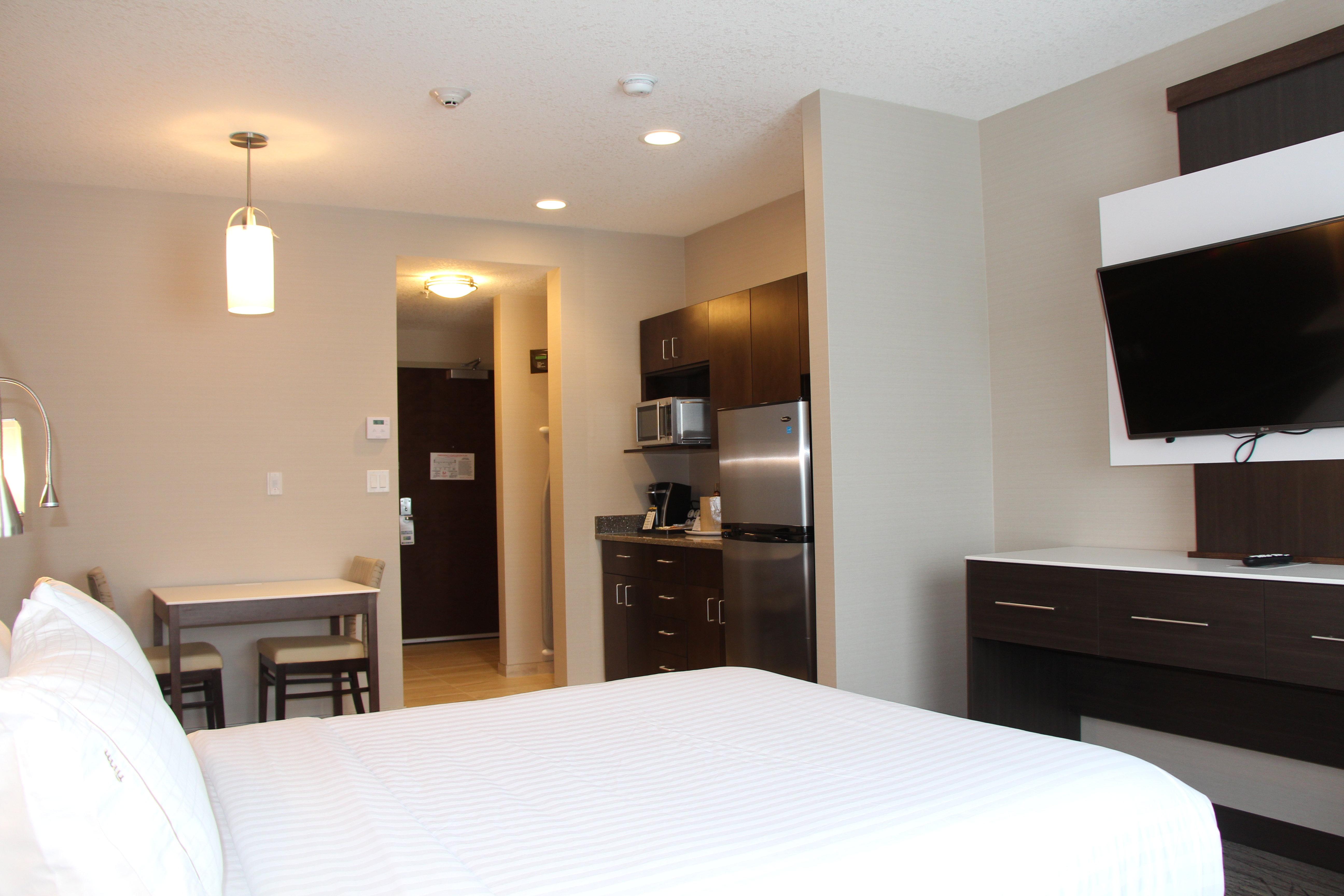 Double Queen Size Bed