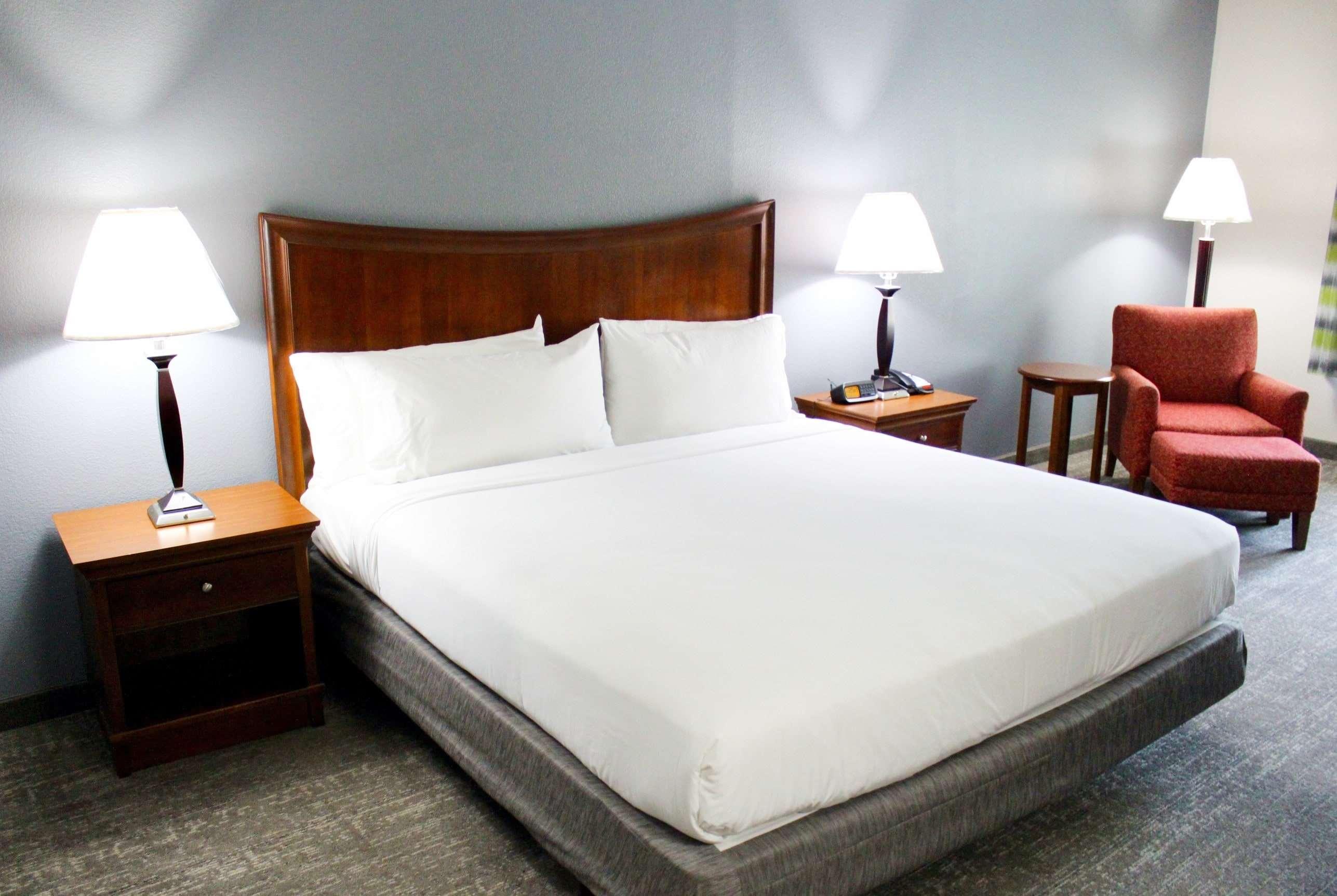 Room Deluxe King Bed