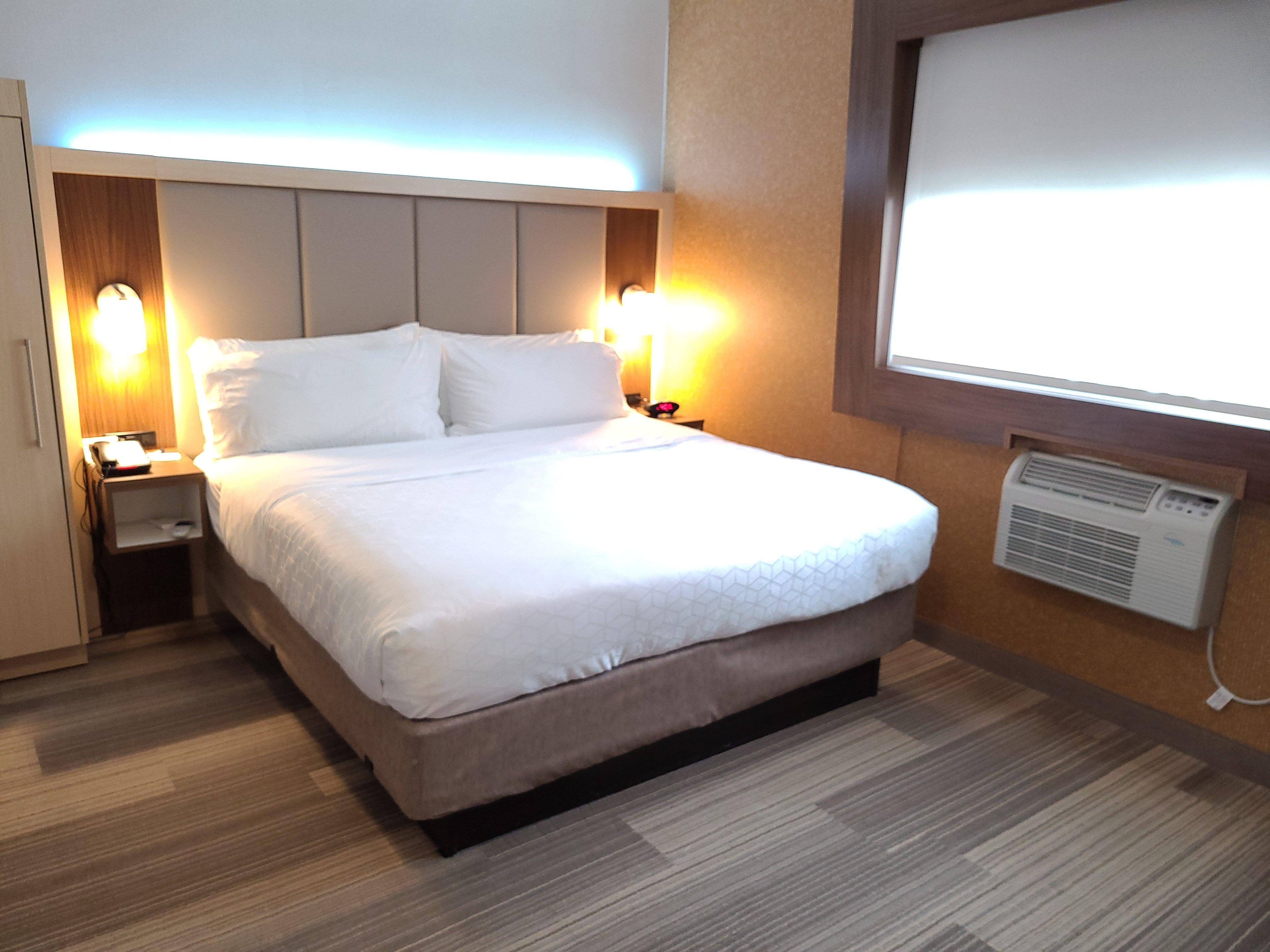 Double King Bed Non Smoking