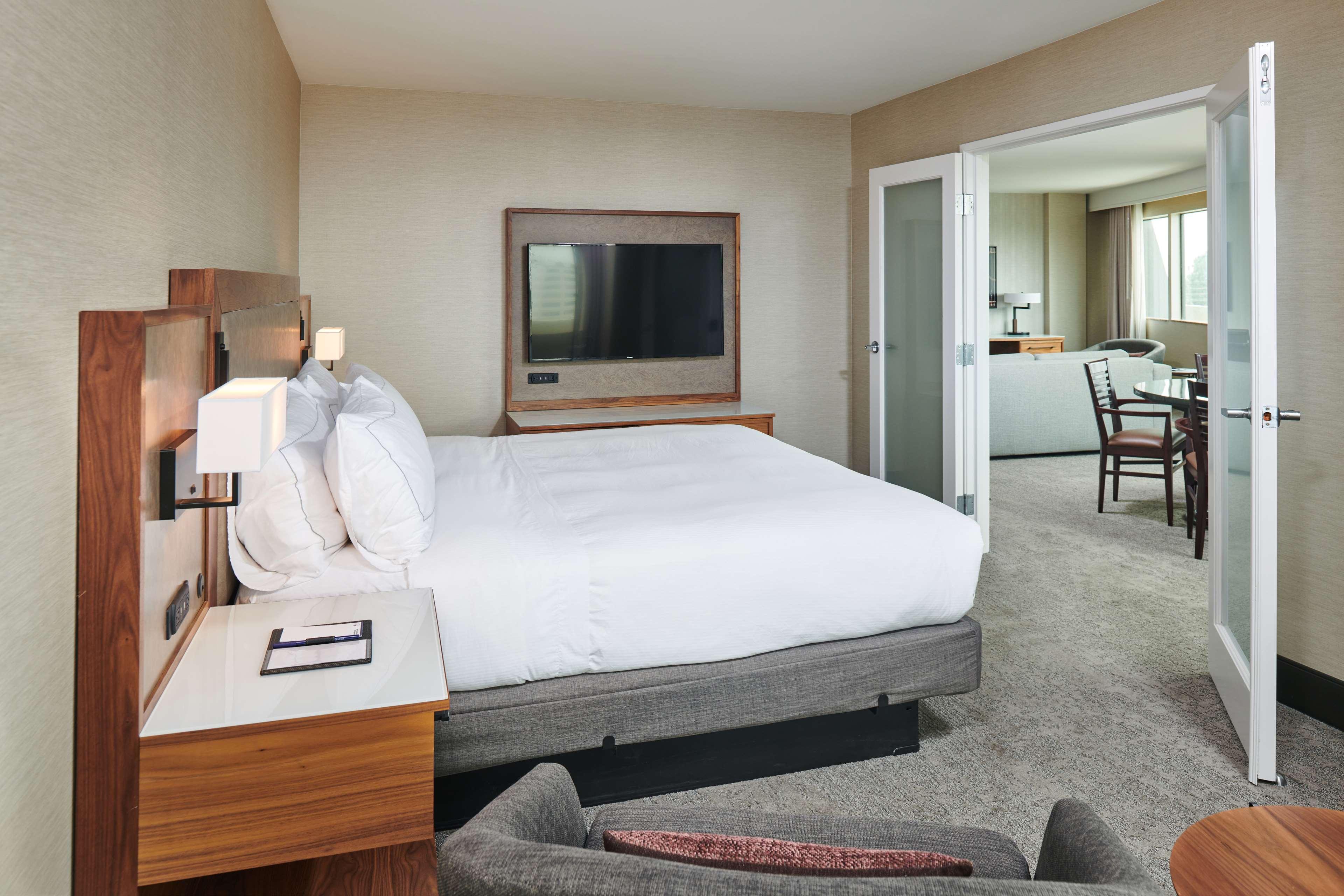 Suite with Kitchenette