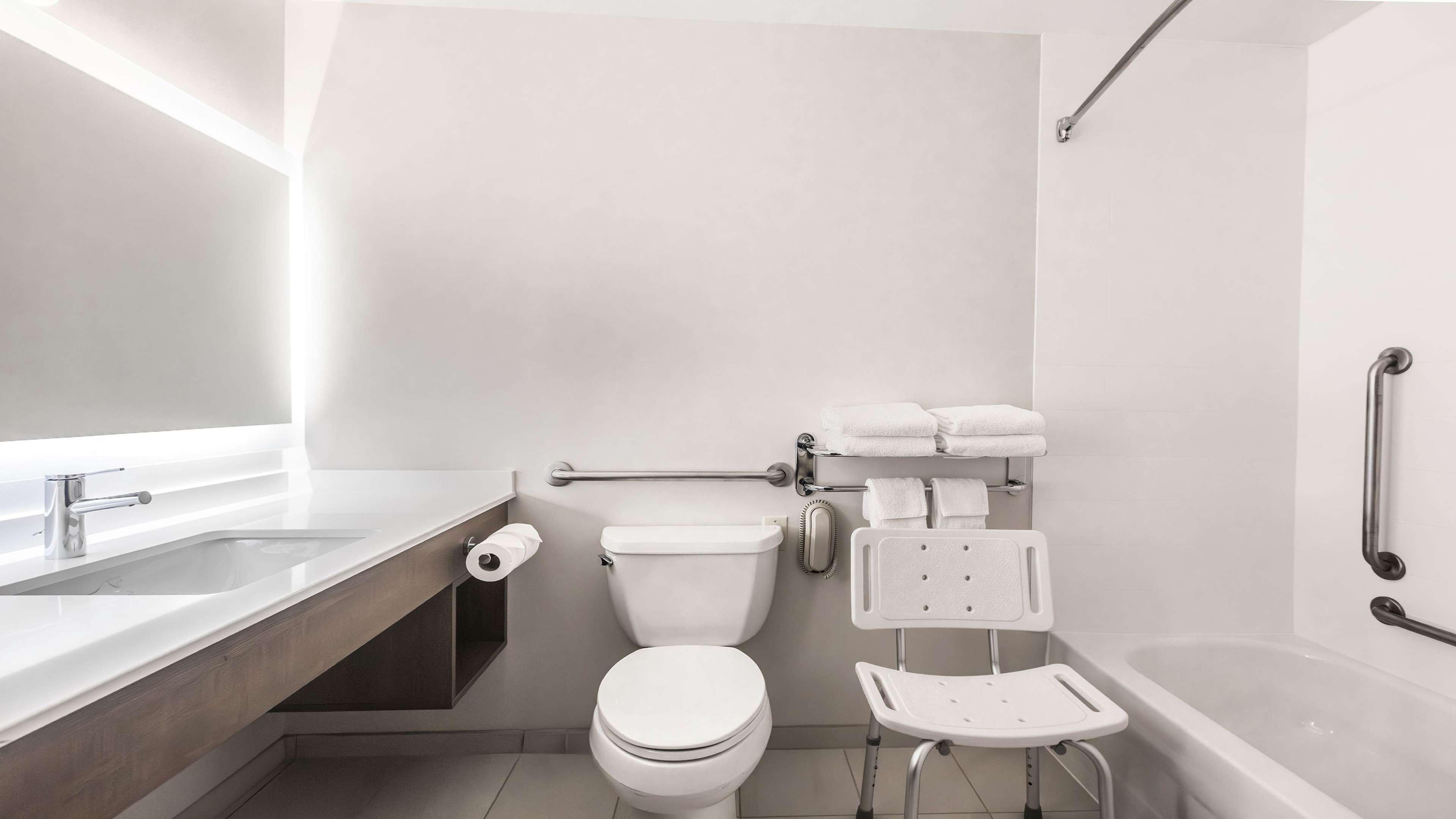 Double Accessible King Size Bed