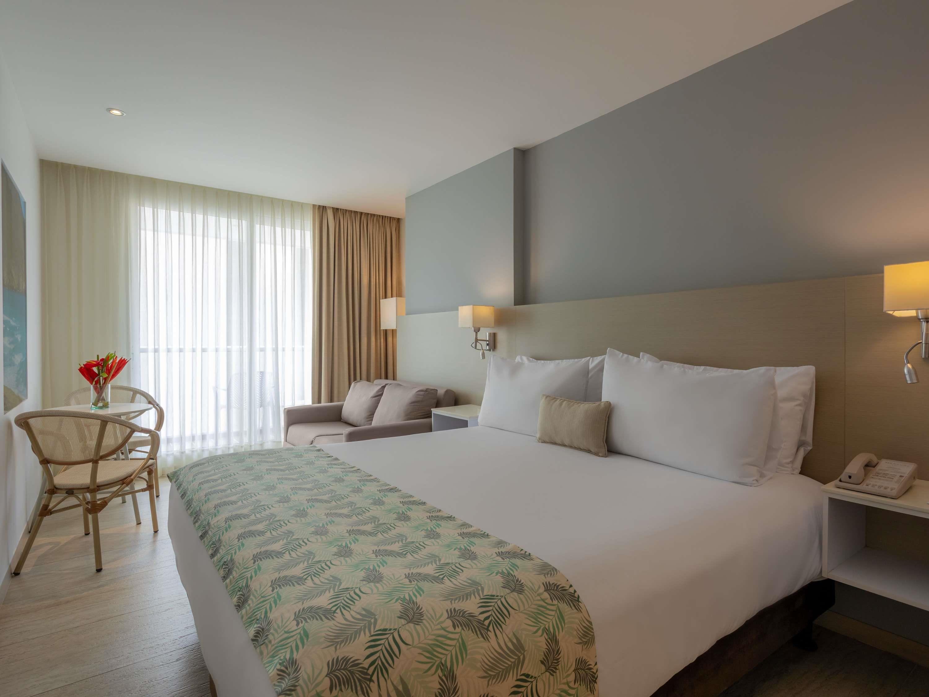 Double Superior King Bed