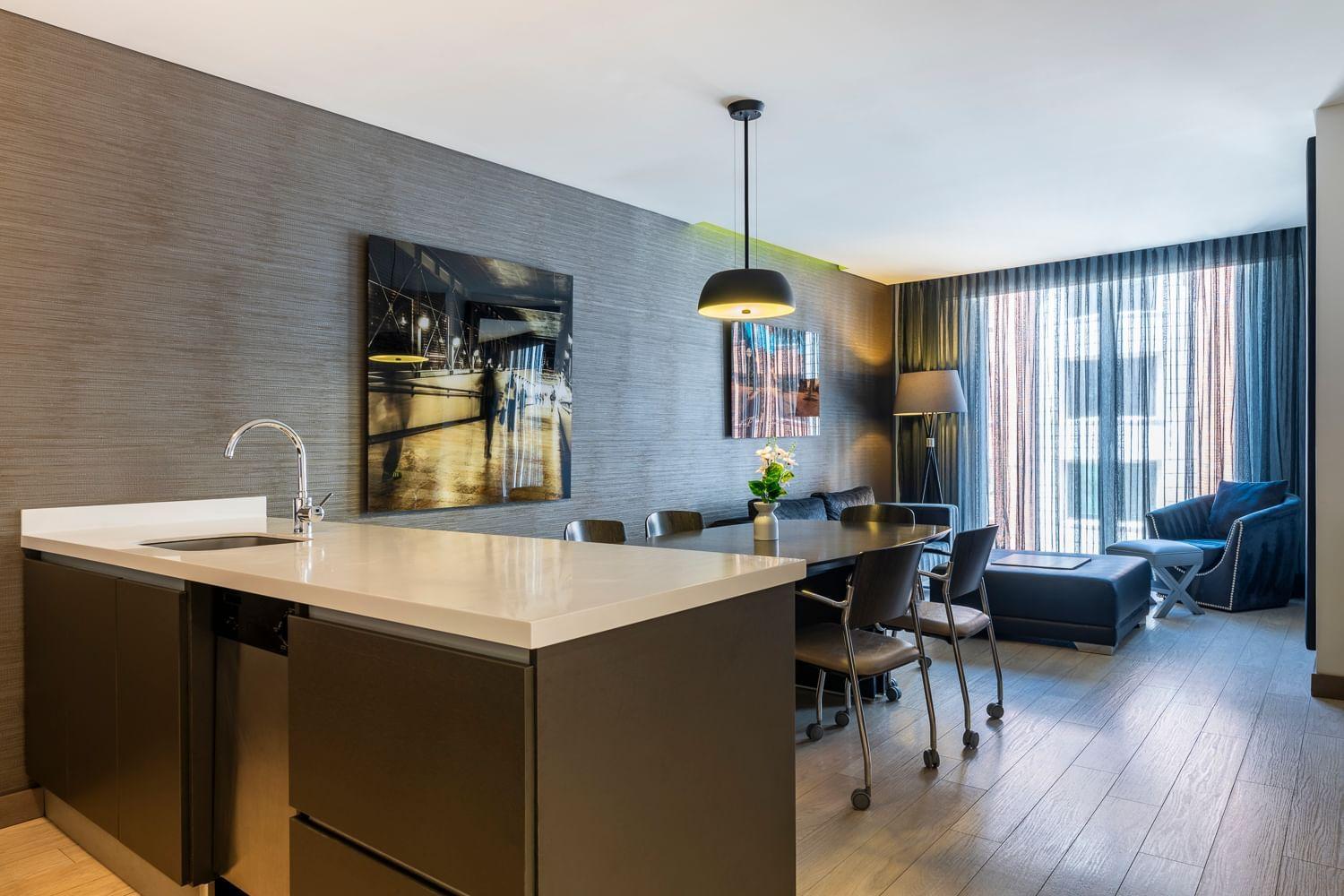 Family Room Superior