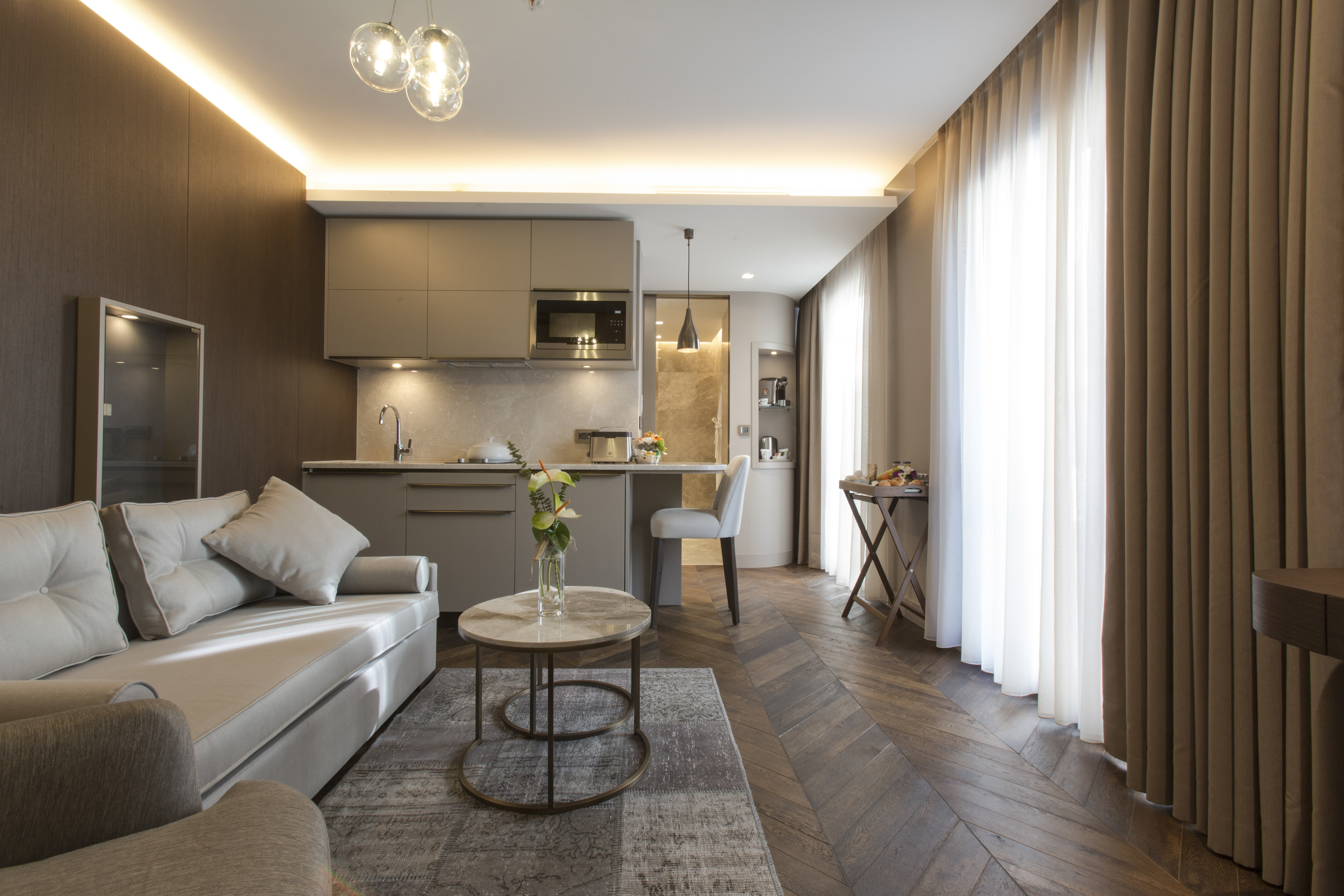 Junior Suite City View