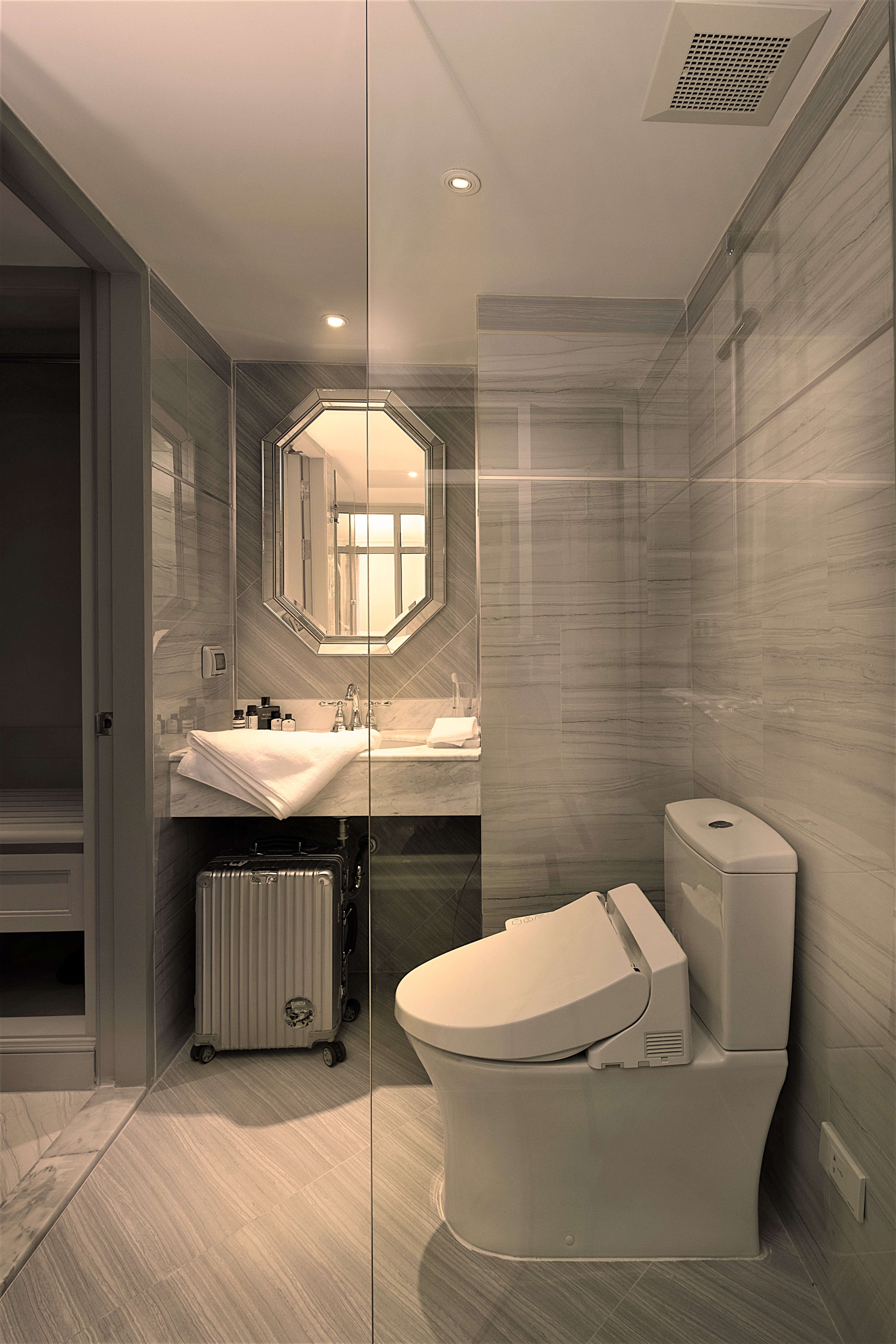 Double or Twin Deluxe