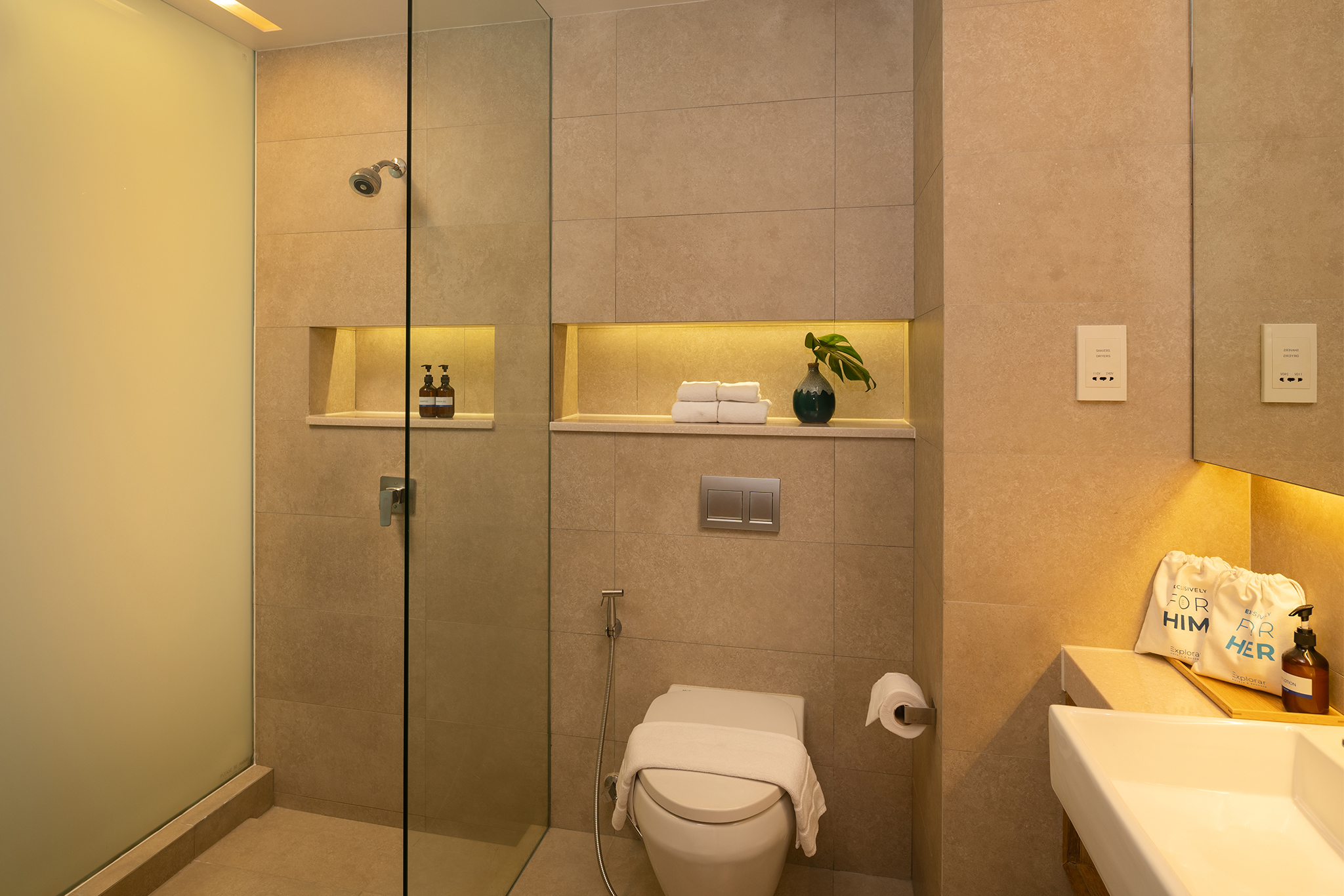 Double or Twin Deluxe Sea View