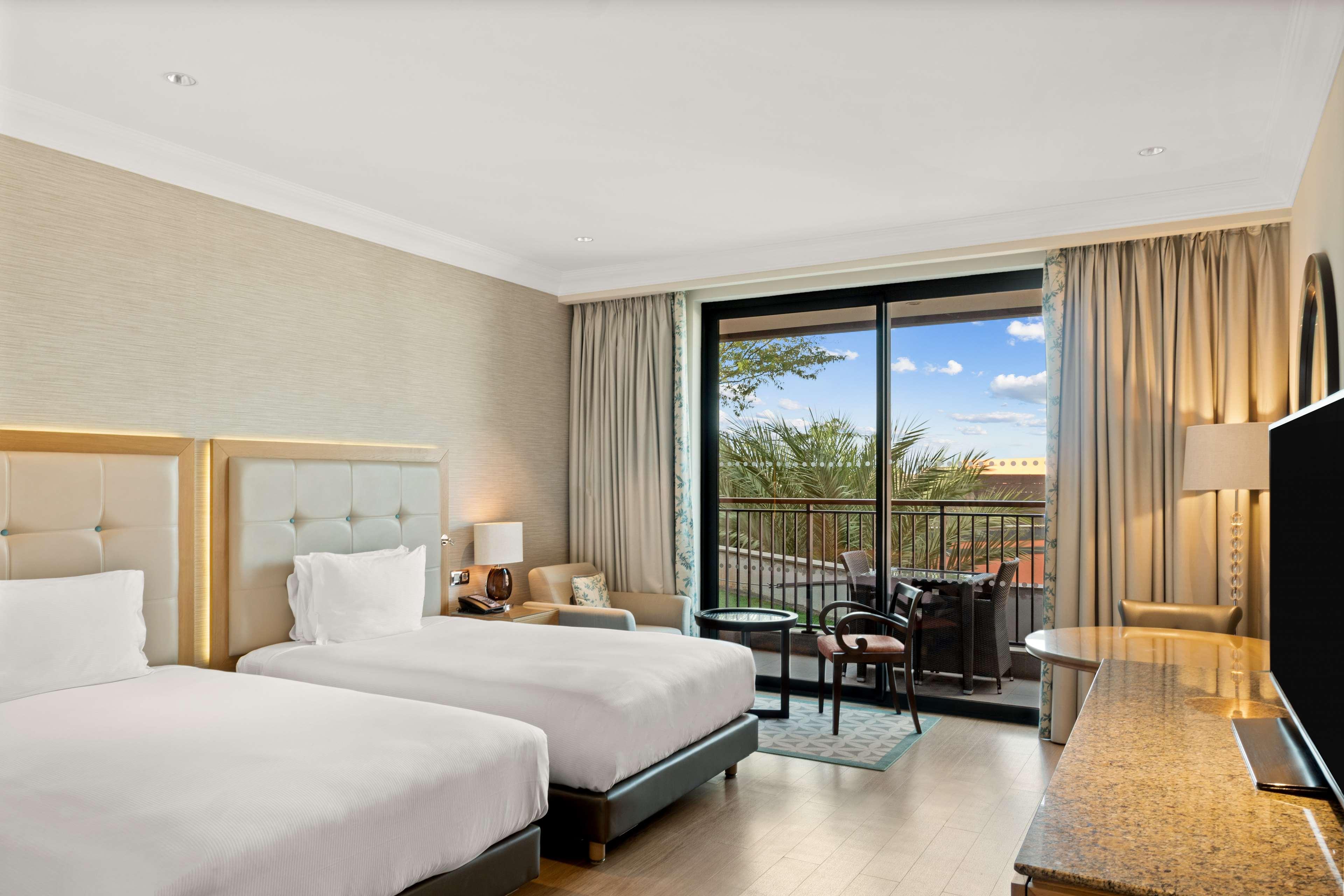 Family Room Connecting Room