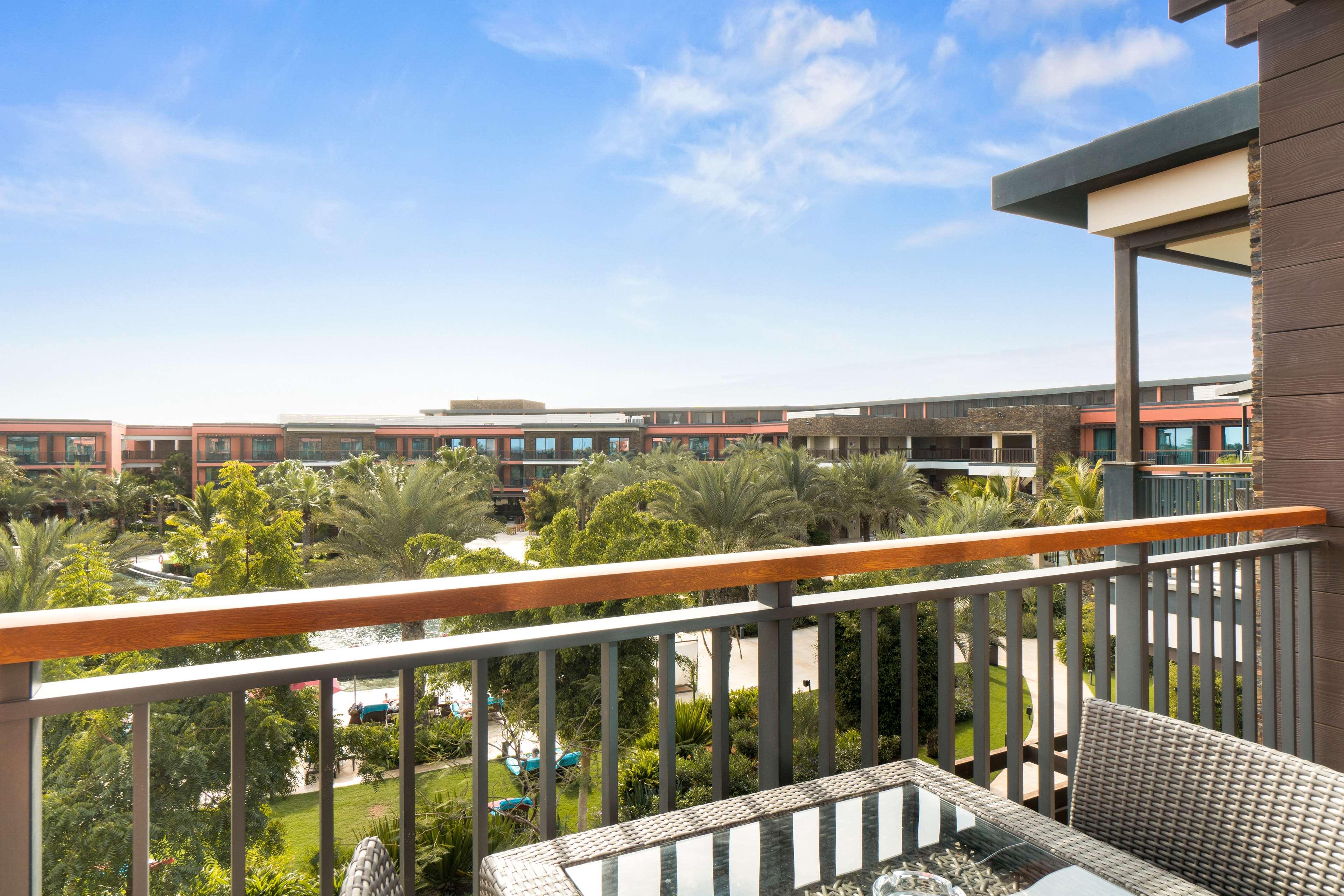 Double Superior King Bed