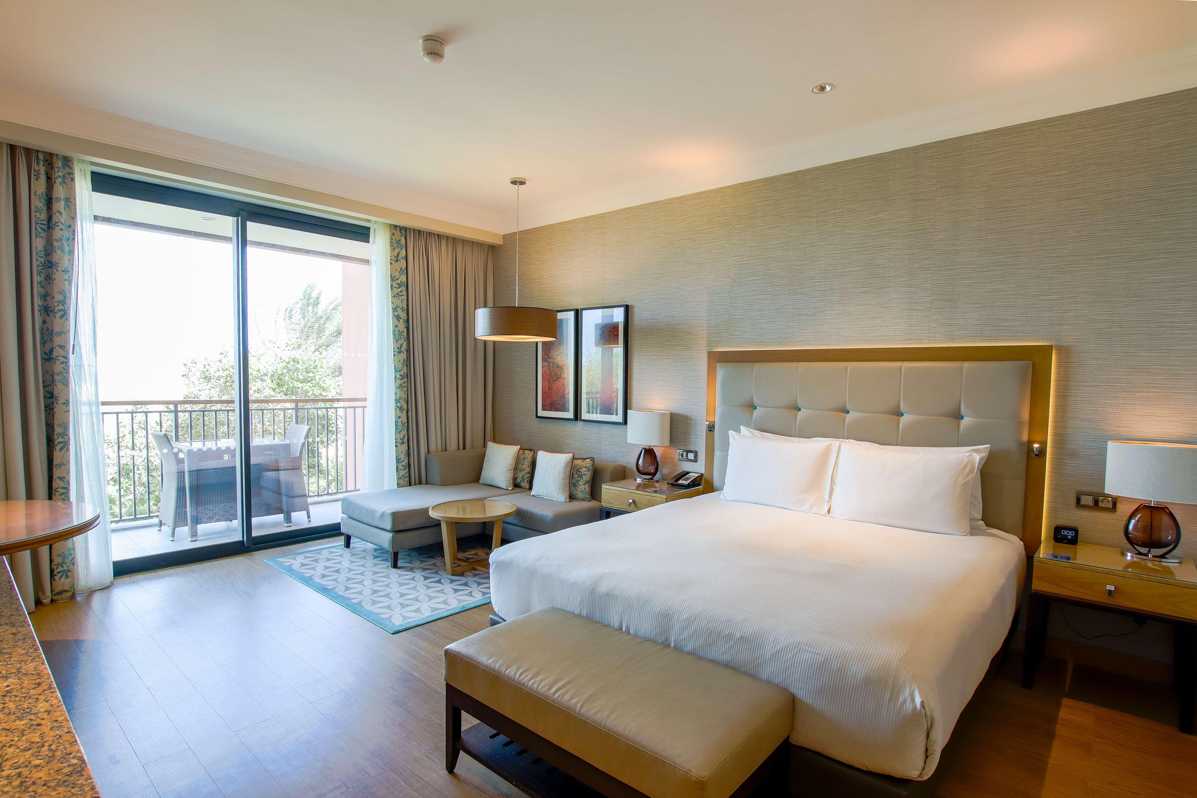 Double Superior King Bed